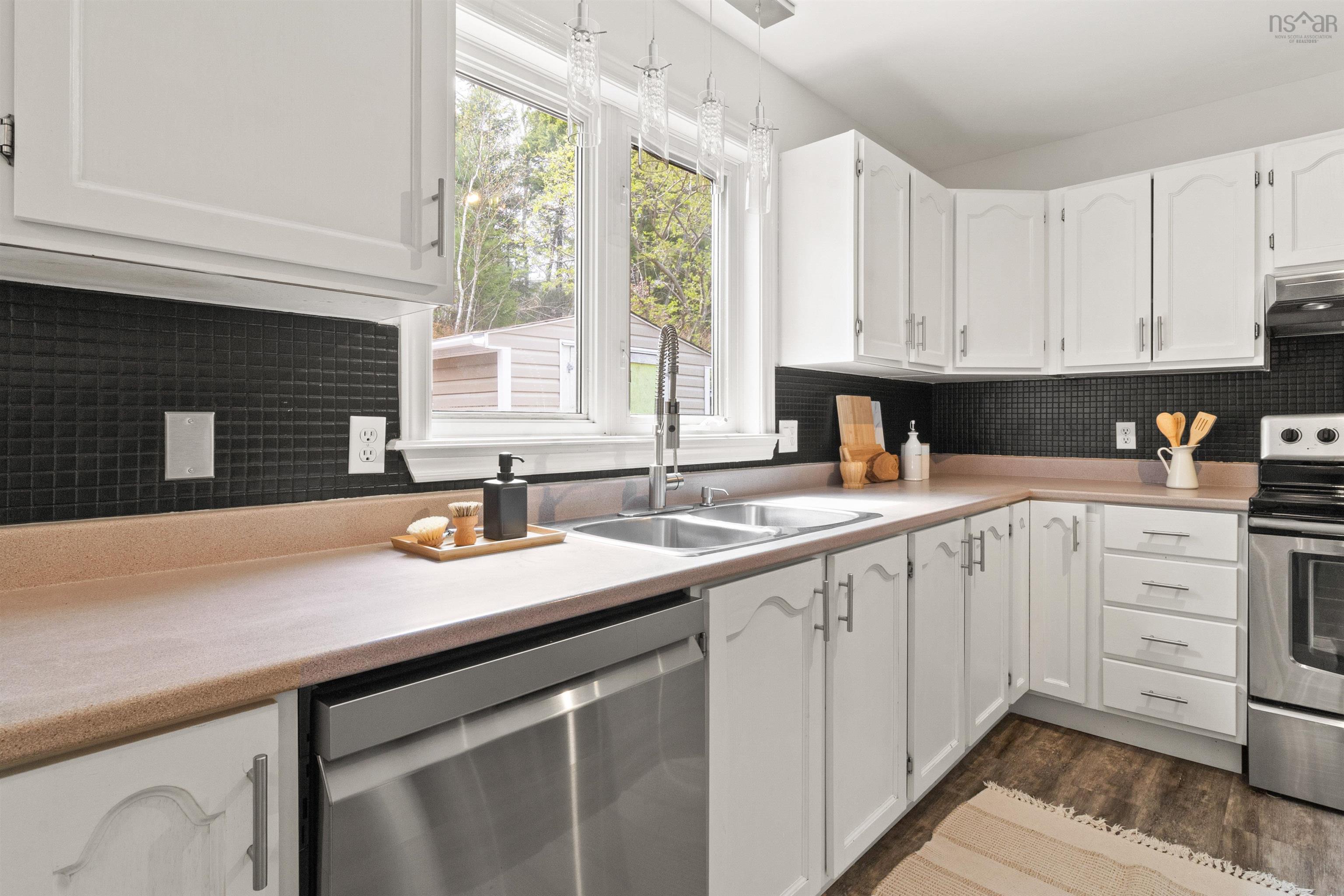 $539,000.00: 91 Royal Masts Way, Bedford