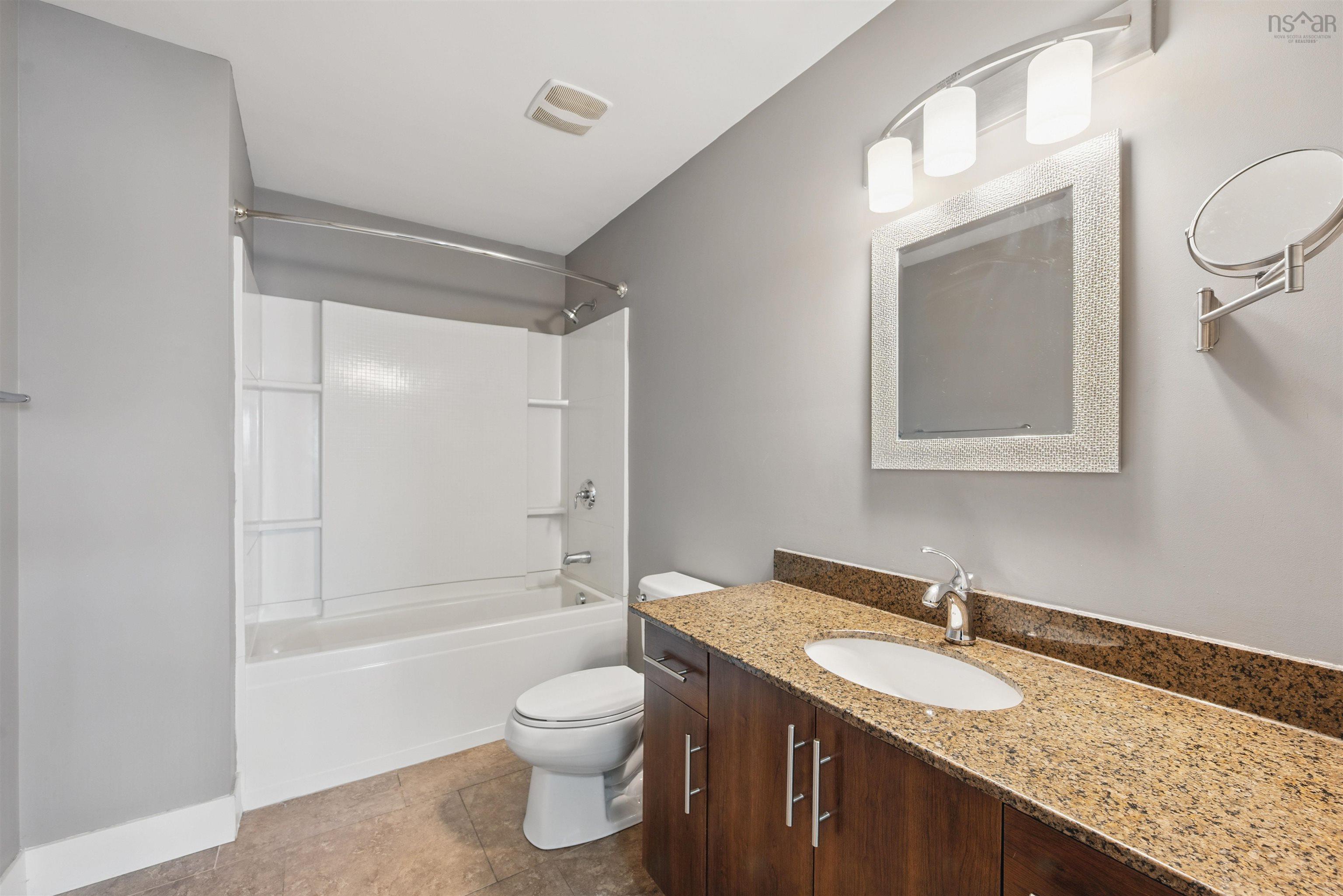 $499,000.00: 605 3471 Dutch Village Road, Halifax