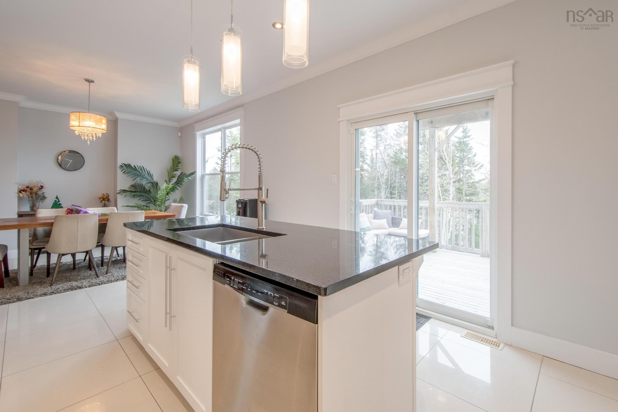 $949,900.00: 214 Voyageur Way, Hammonds Plains