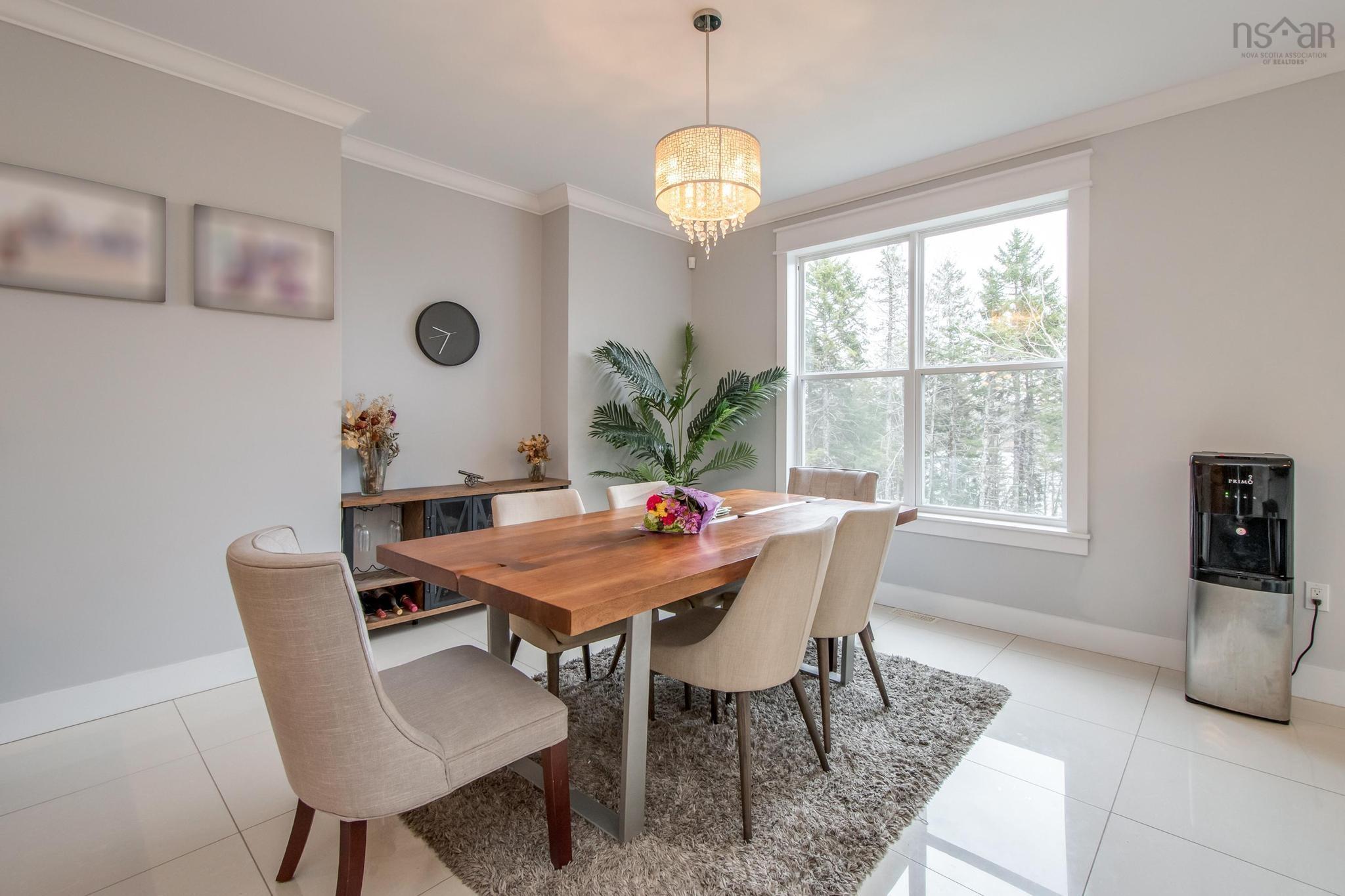 $949,900.00: 214 Voyageur Way, Hammonds Plains