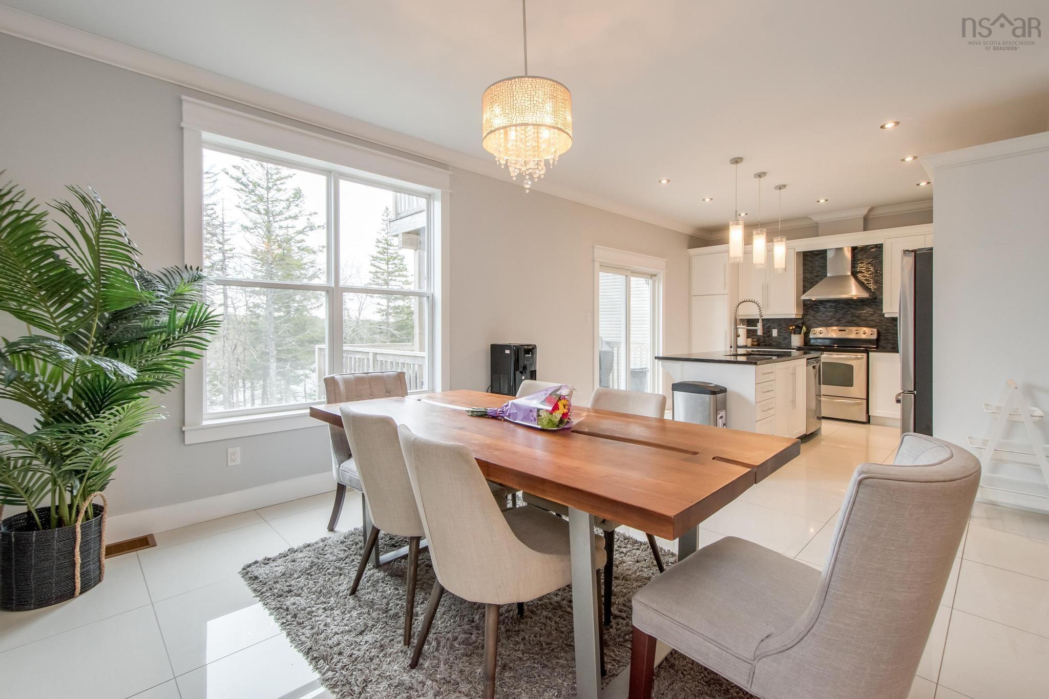 $949,900.00: 214 Voyageur Way, Hammonds Plains