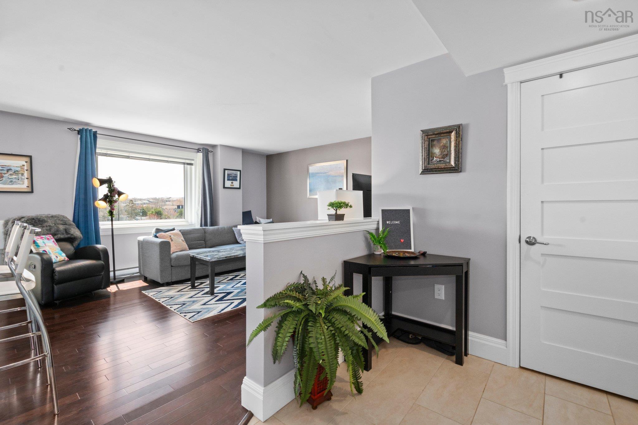 $389,900.00: 822 45 Vimy, Halifax