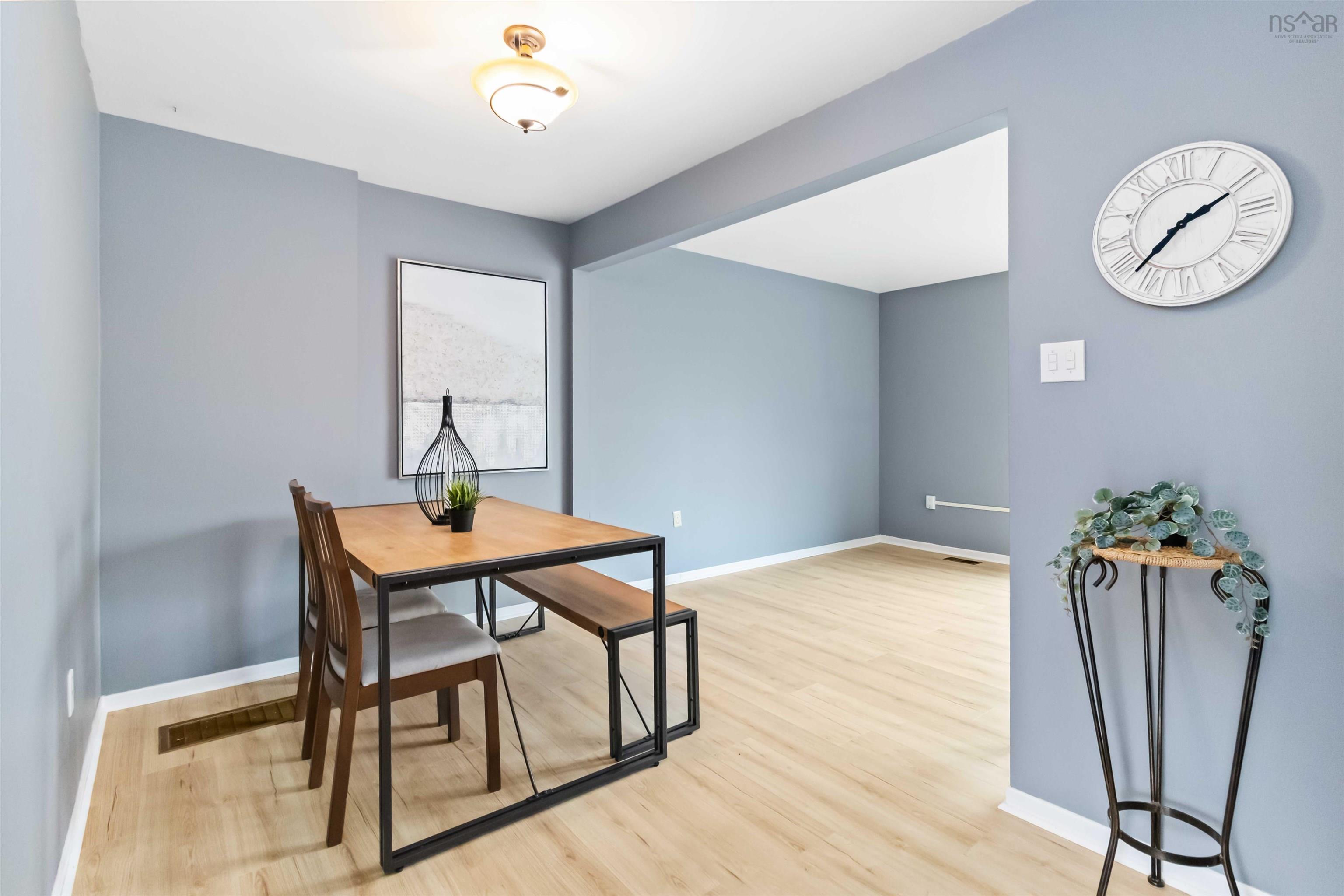$429,900.00: 4 Forestside Crescent, Halifax
