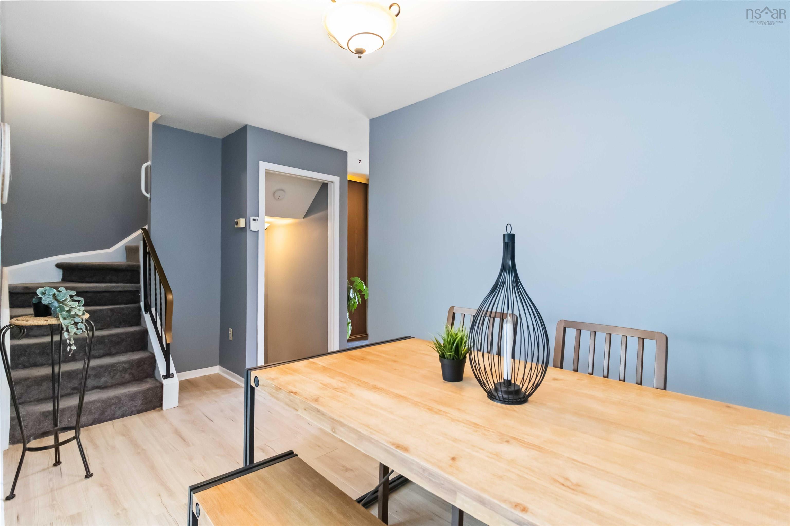 $429,900.00: 4 Forestside Crescent, Halifax