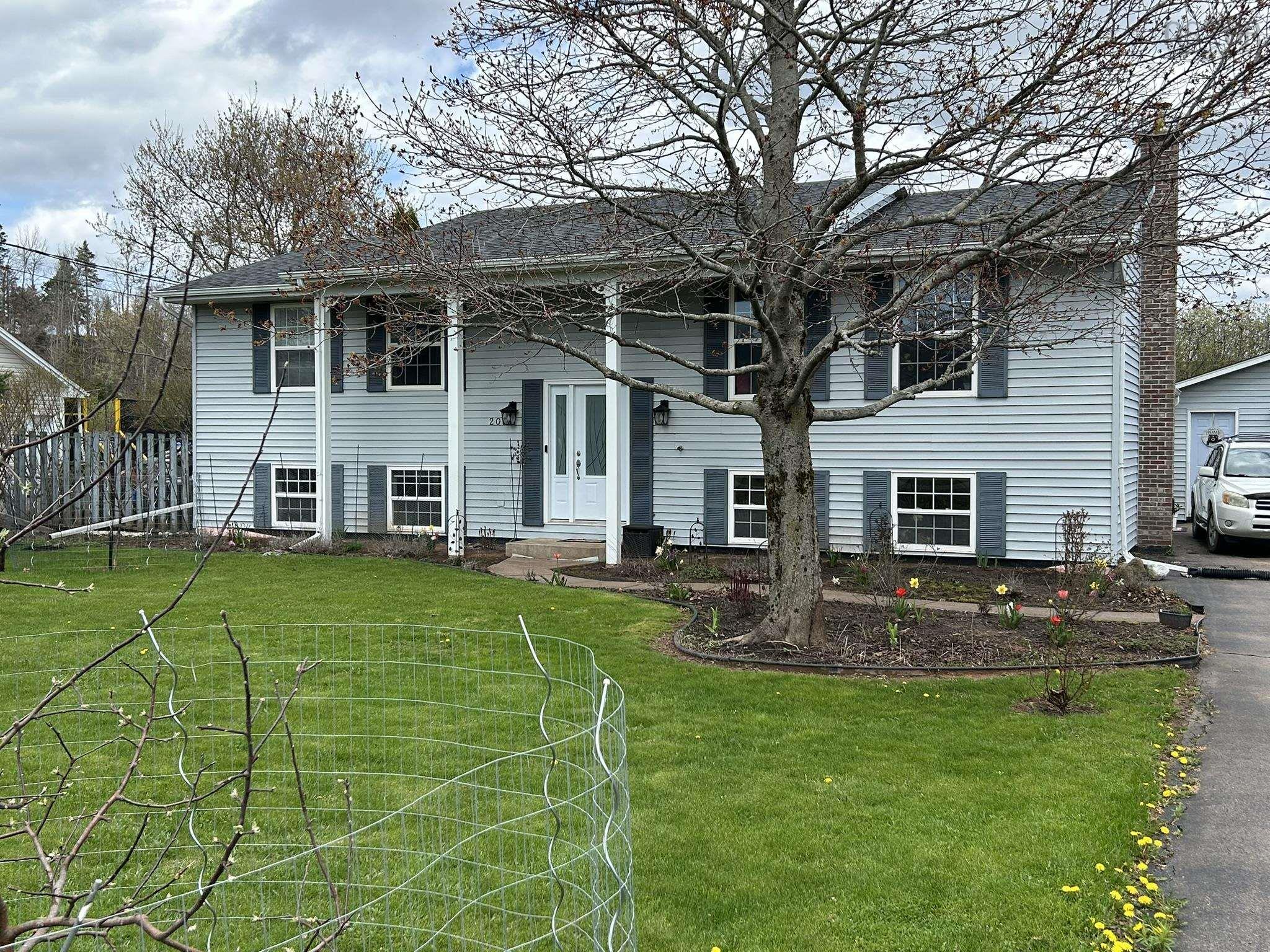 $469,000.00: 205 OLD COURT HOUSE BRANCH Road, Valley