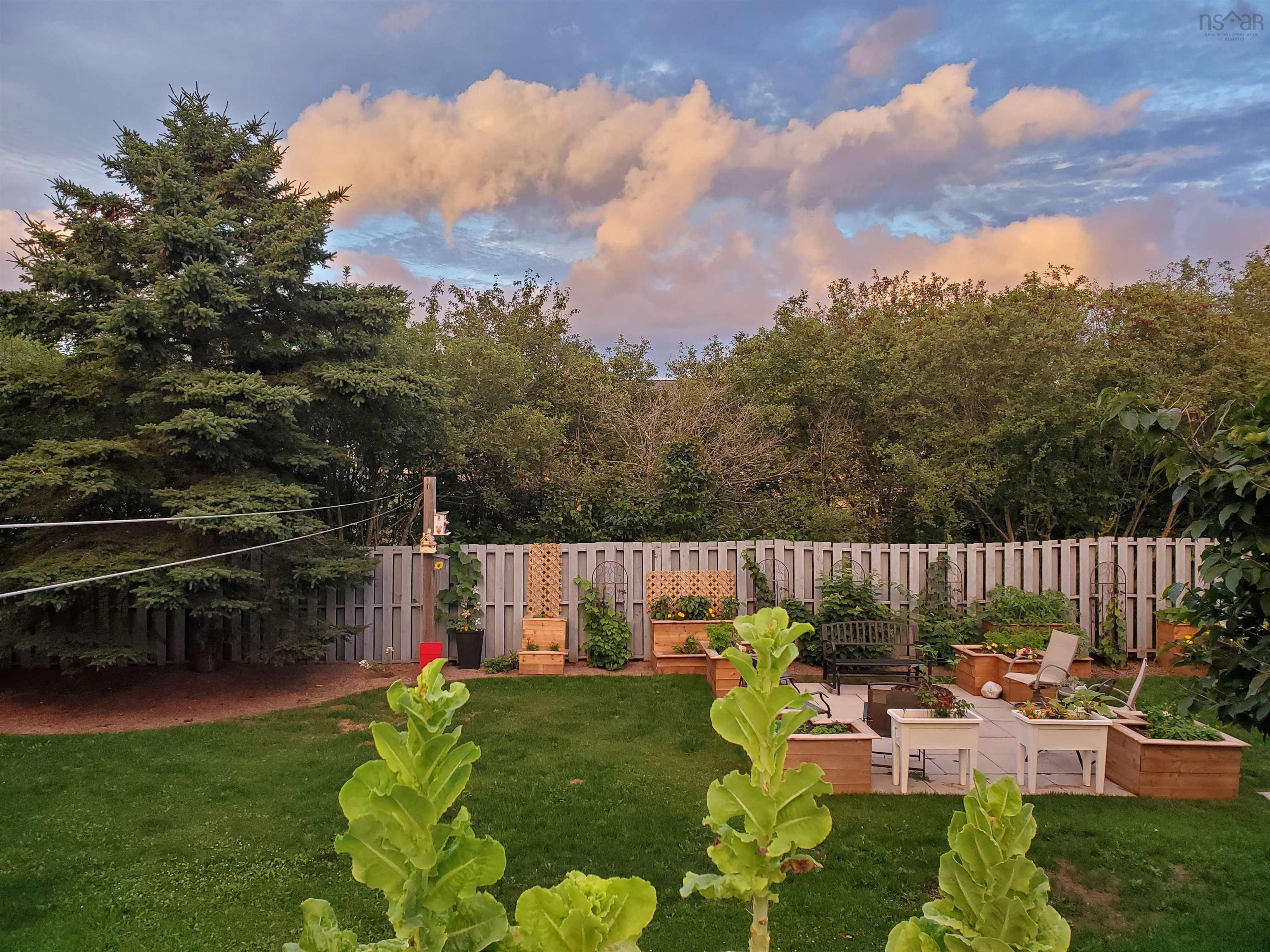 $469,000.00: 205 OLD COURT HOUSE BRANCH Road, Valley