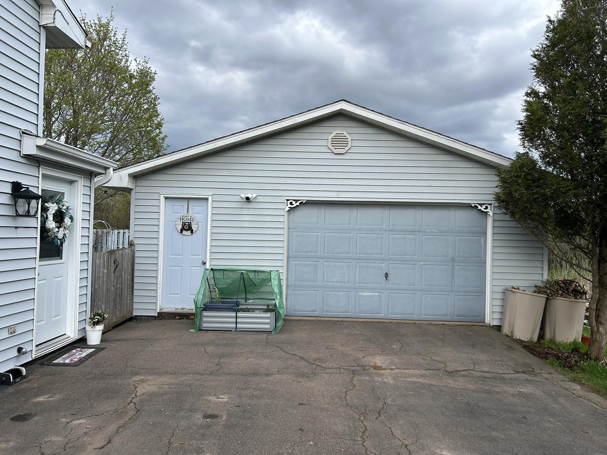 $469,000.00: 205 OLD COURT HOUSE BRANCH Road, Valley