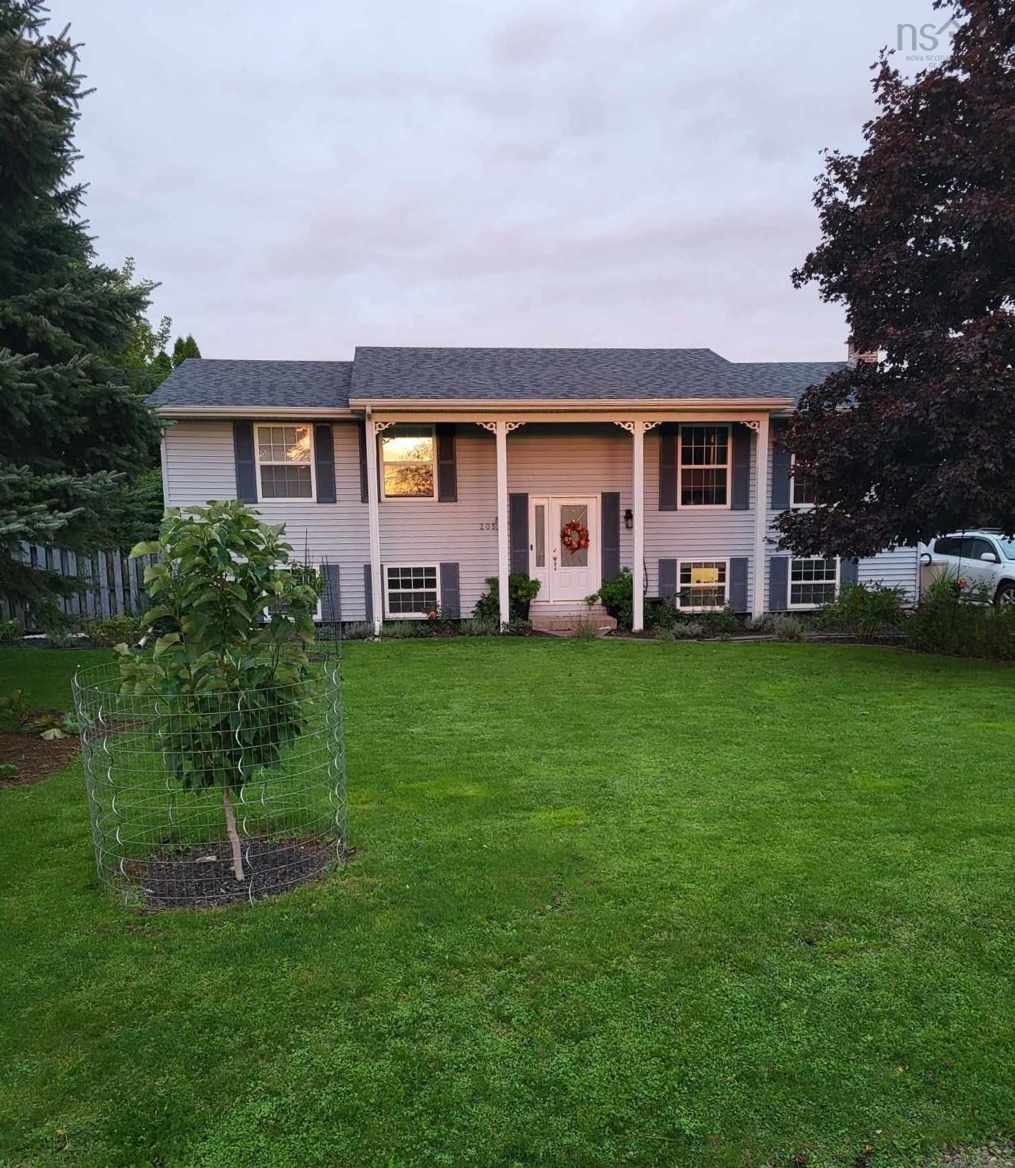 $469,000.00: 205 OLD COURT HOUSE BRANCH Road, Valley