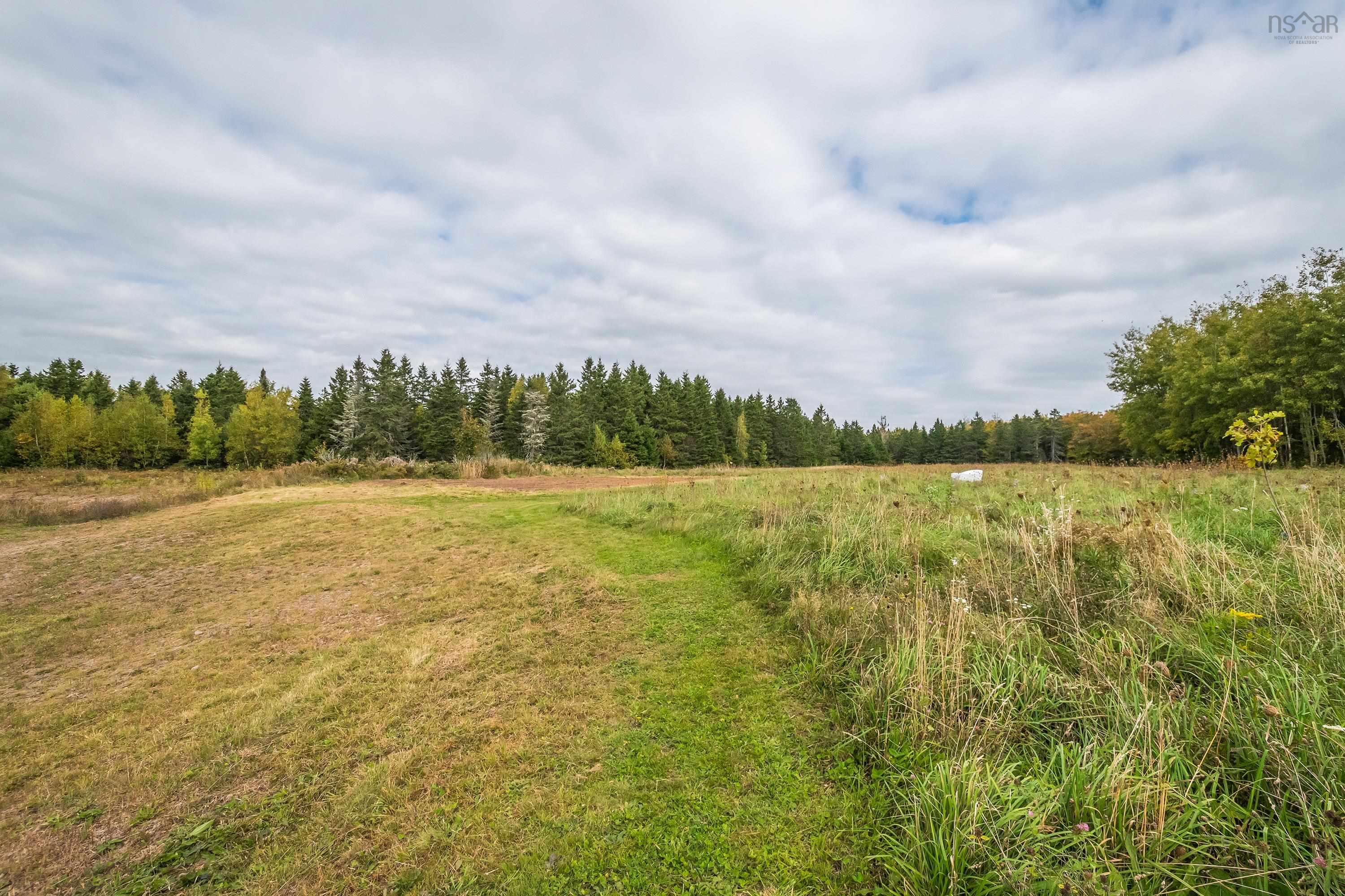 $1,390,000.00: 86-88 Highbury School Road, Canaan