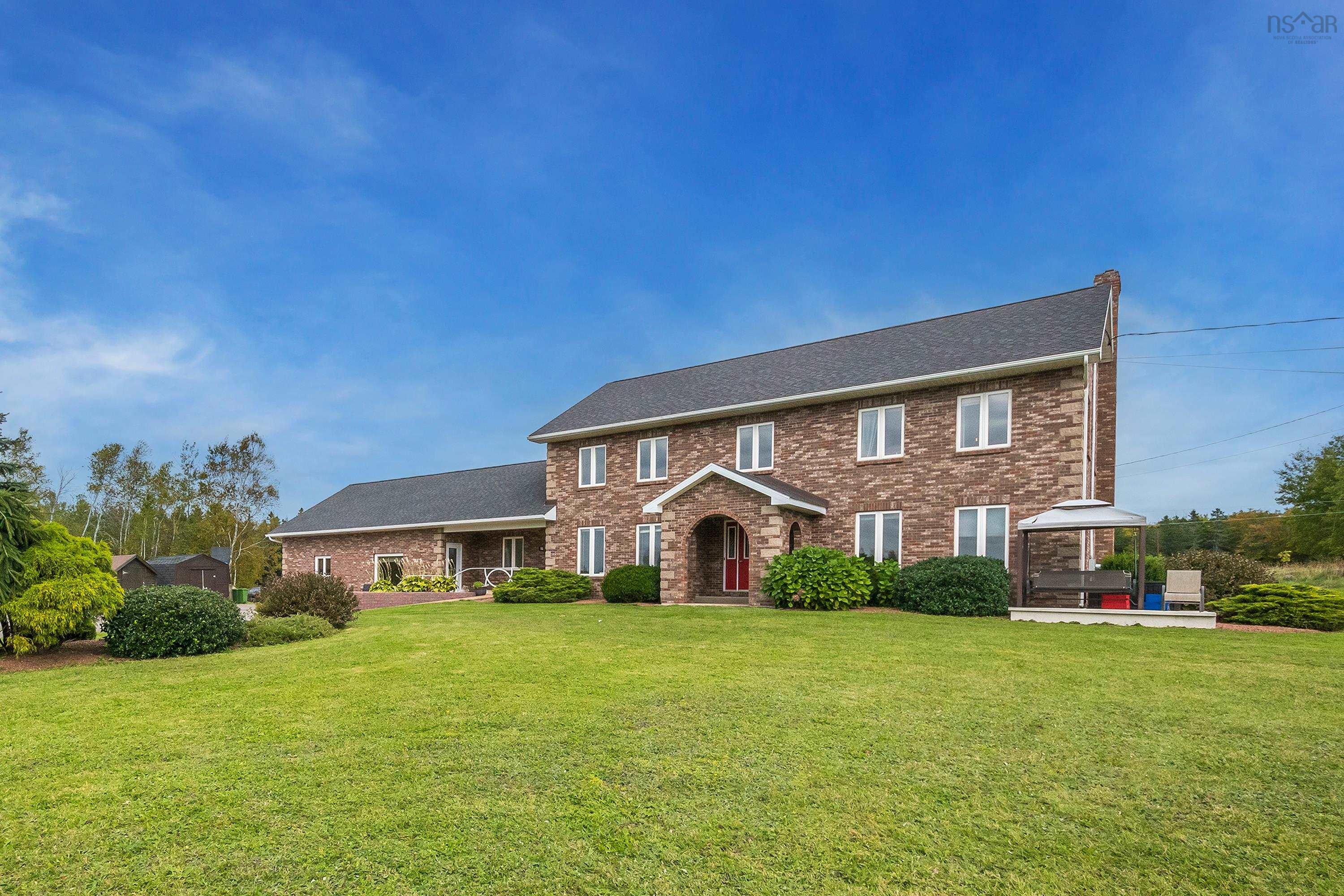 $1,390,000.00: 86-88 Highbury School Road, Canaan