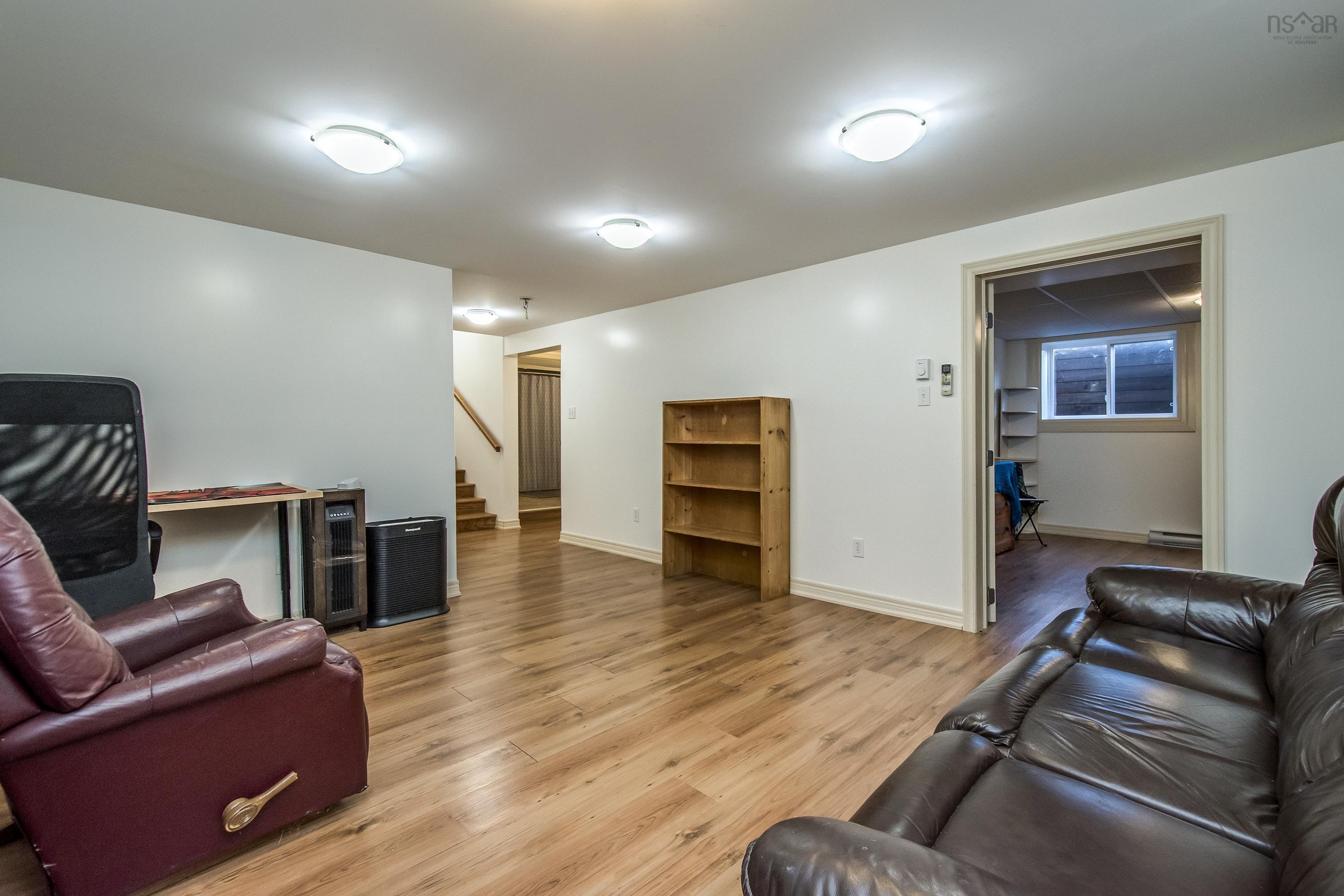 $1,390,000.00: 86-88 Highbury School Road, Canaan