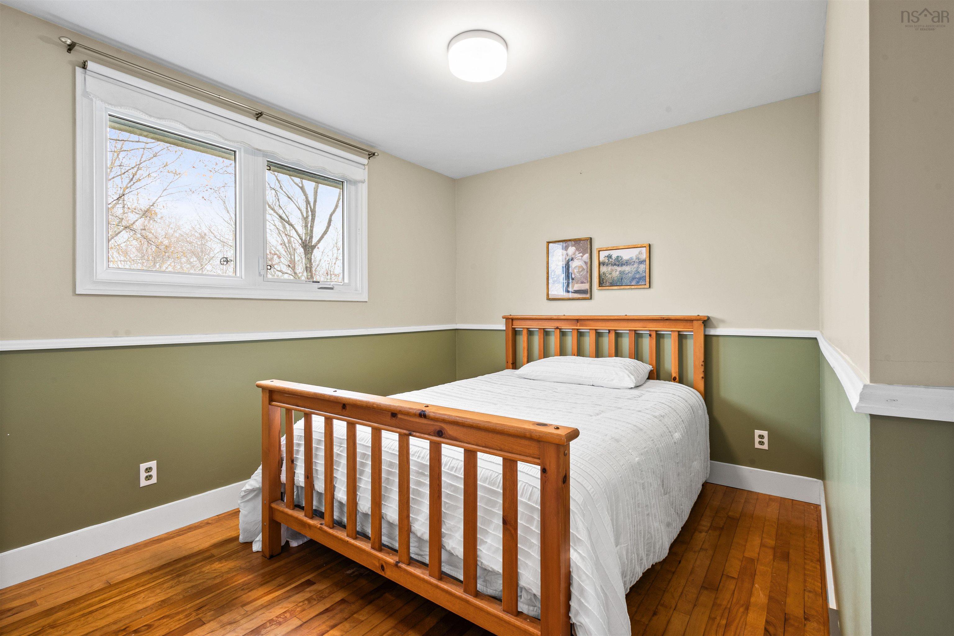 $549,900.00: 9 Gourok Avenue, Dartmouth