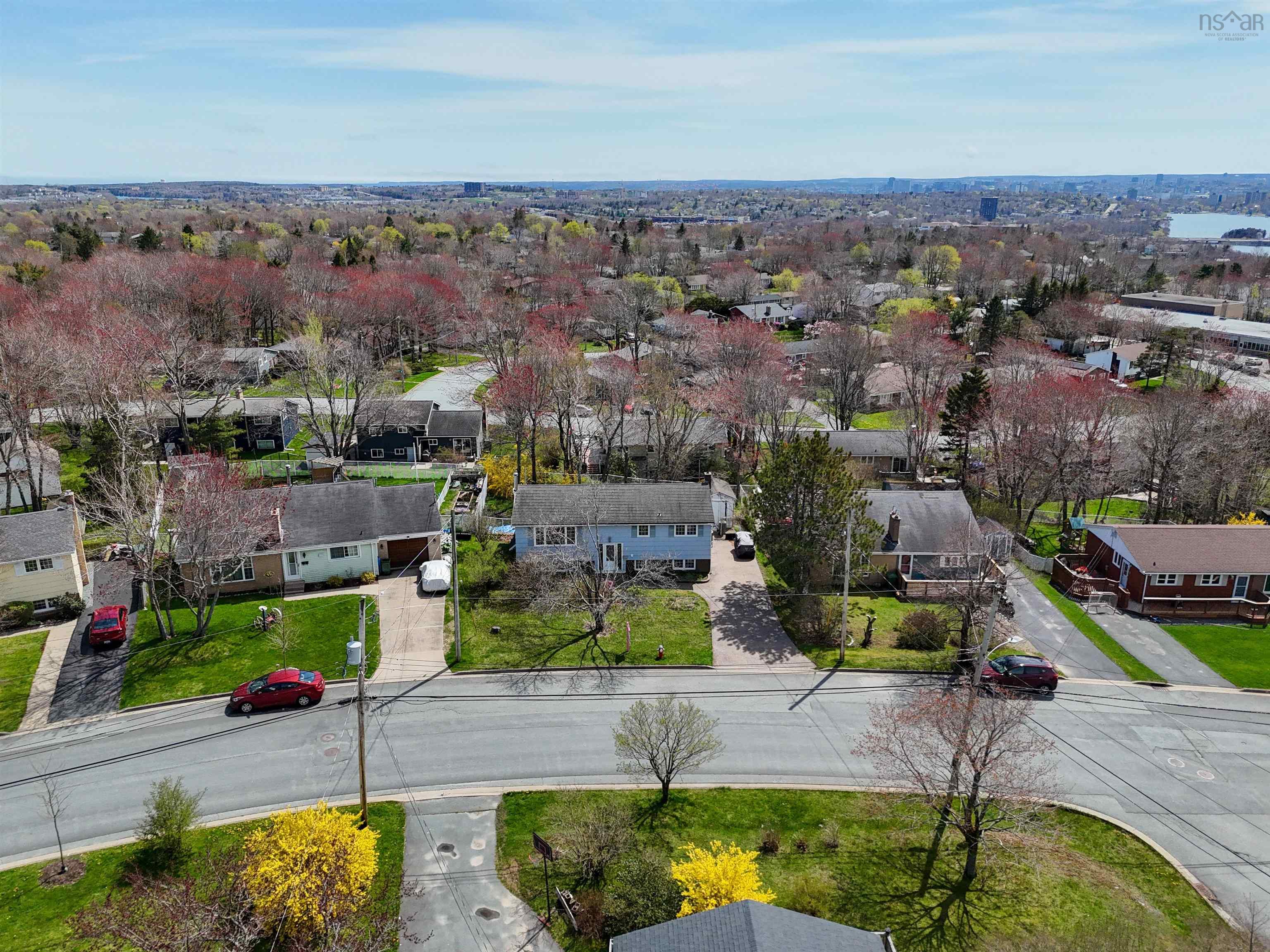 $549,900.00: 9 Gourok Avenue, Dartmouth