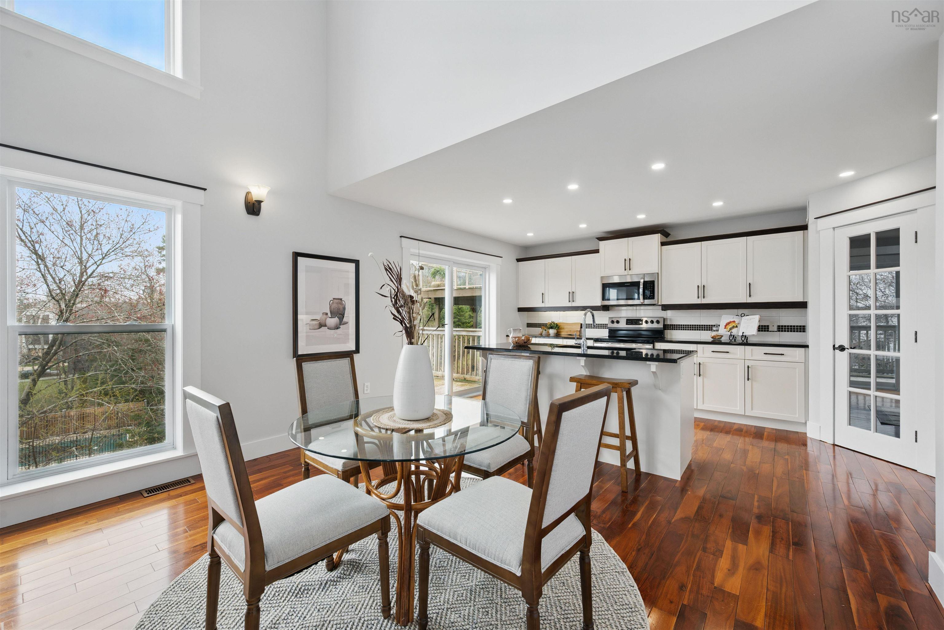 $789,000.00: 203 Maple Grove Avenue, Timberlea