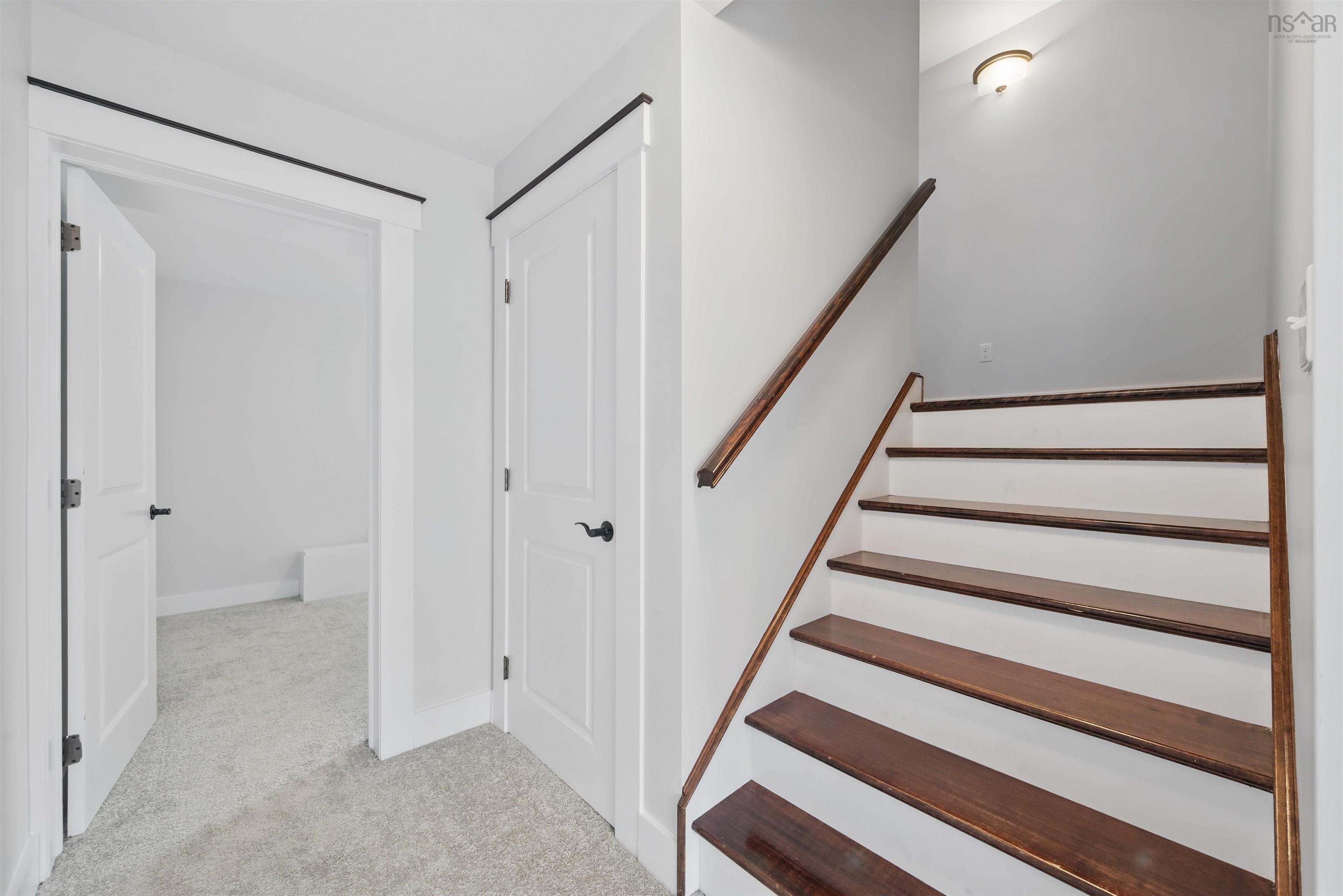 $789,000.00: 203 Maple Grove Avenue, Timberlea