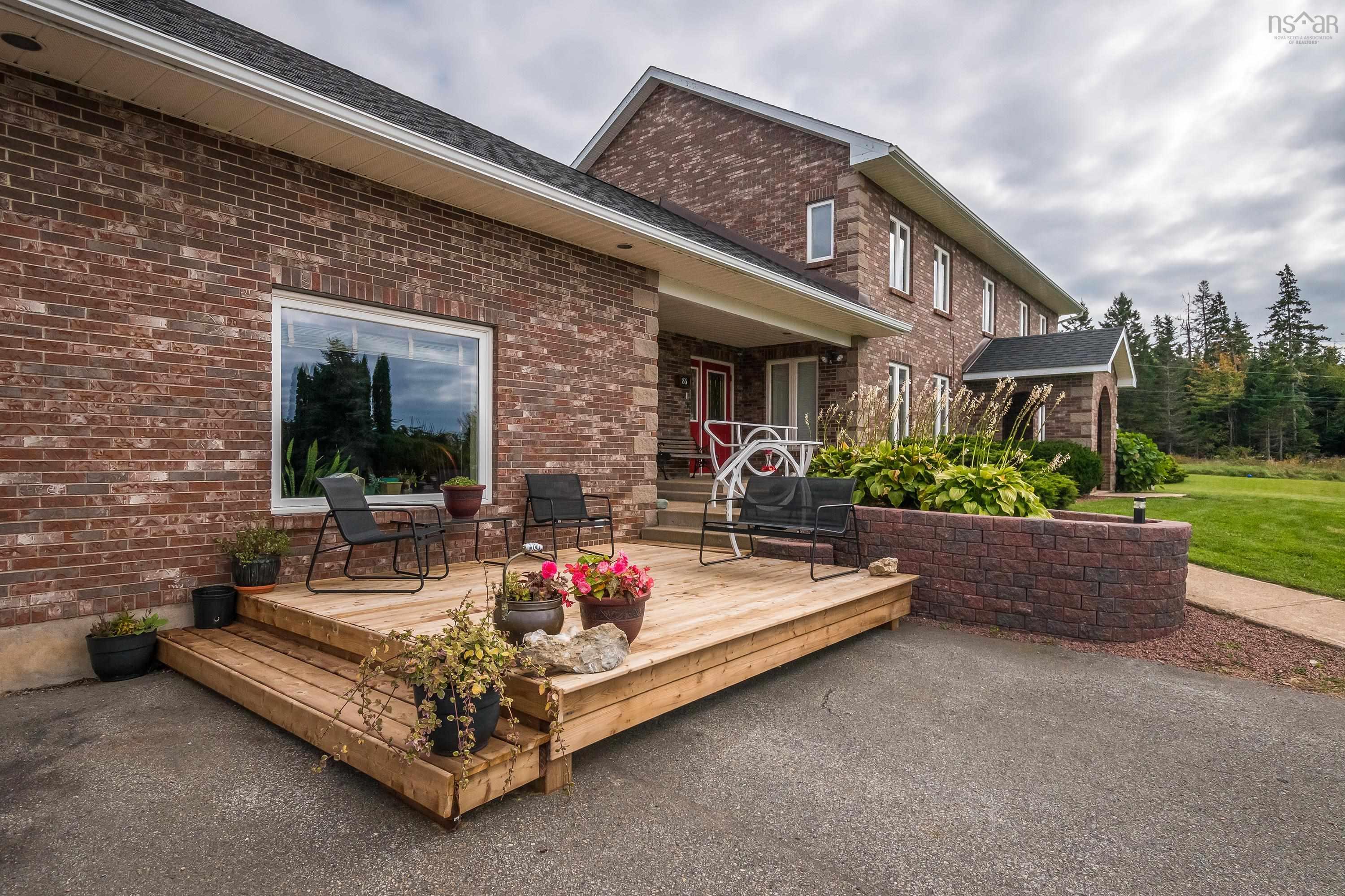 $1,390,000.00: 86-88 Highbury School Road Road, Canaan