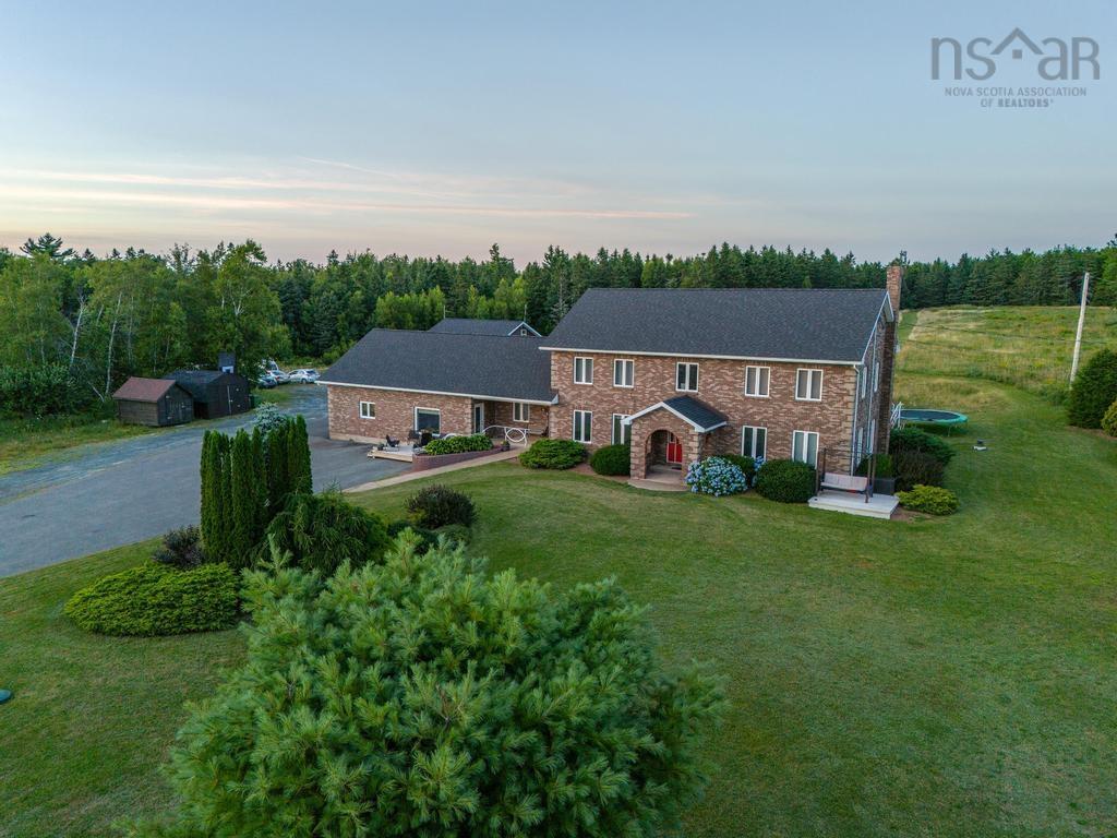 $1,390,000.00: 86-88 Highbury School Road, Canaan