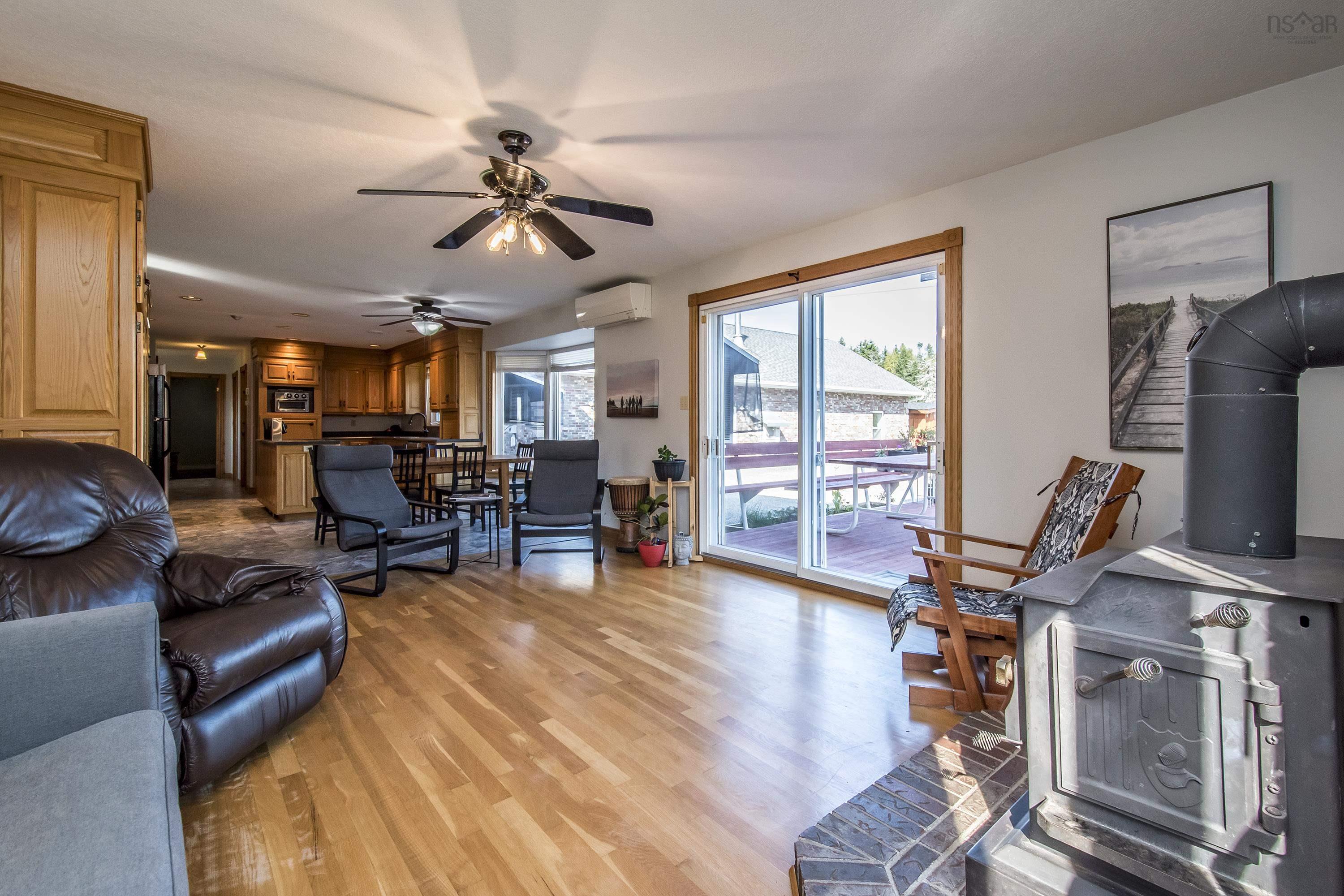 $1,390,000.00: 86-88 Highbury School Road, Canaan