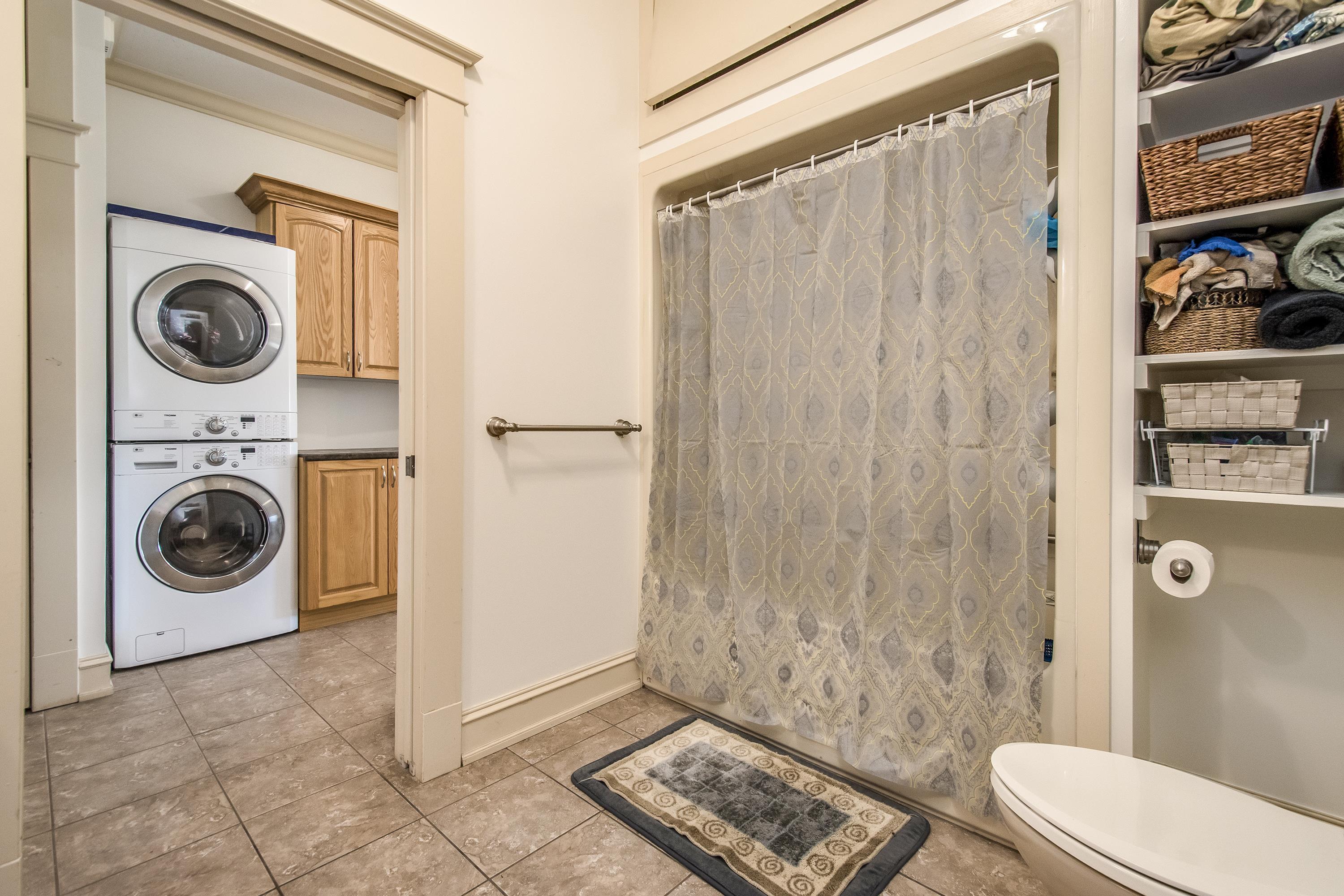 $1,390,000.00: 86-88 Highbury School Road, Canaan