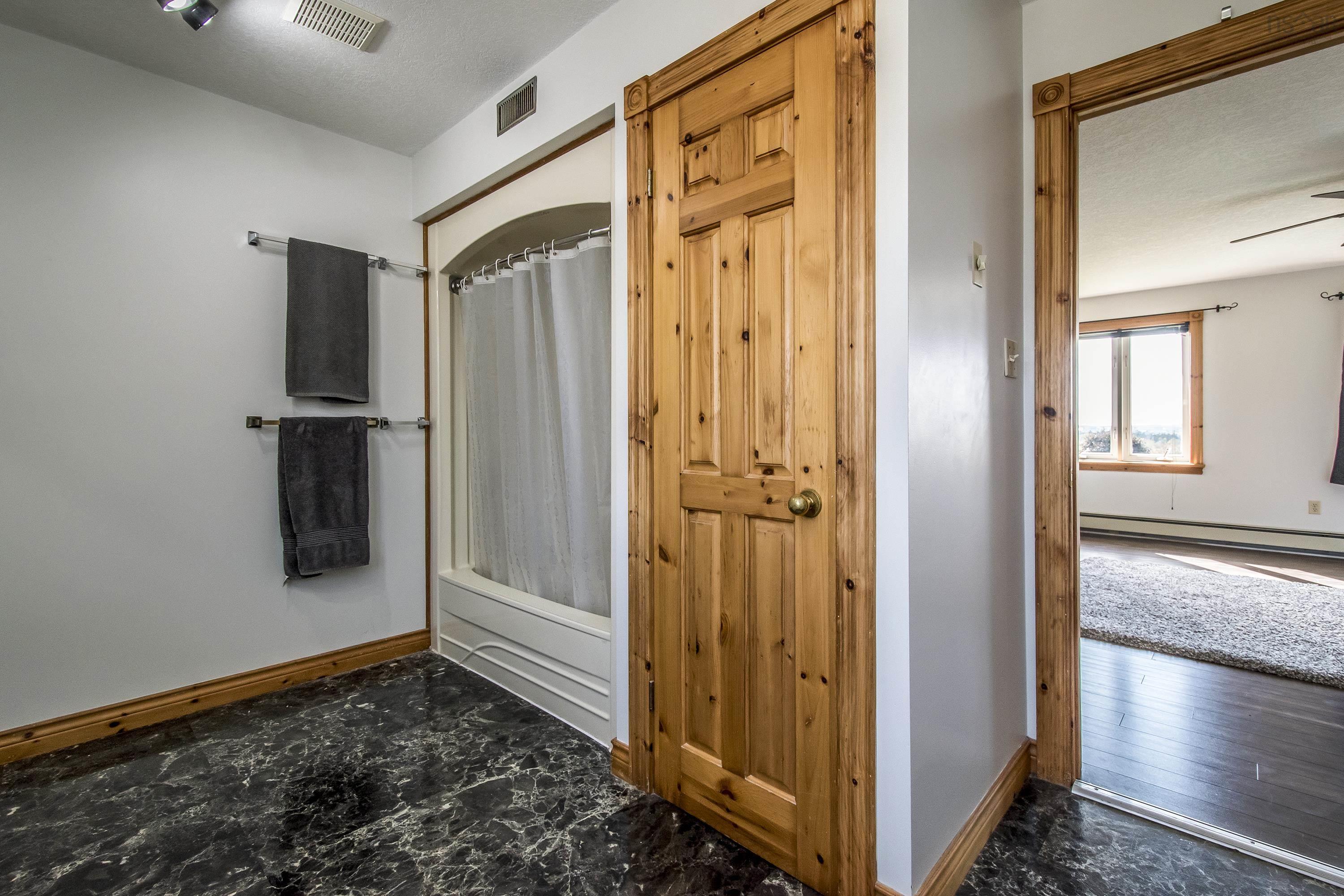 $1,390,000.00: 86-88 Highbury School Road, Canaan