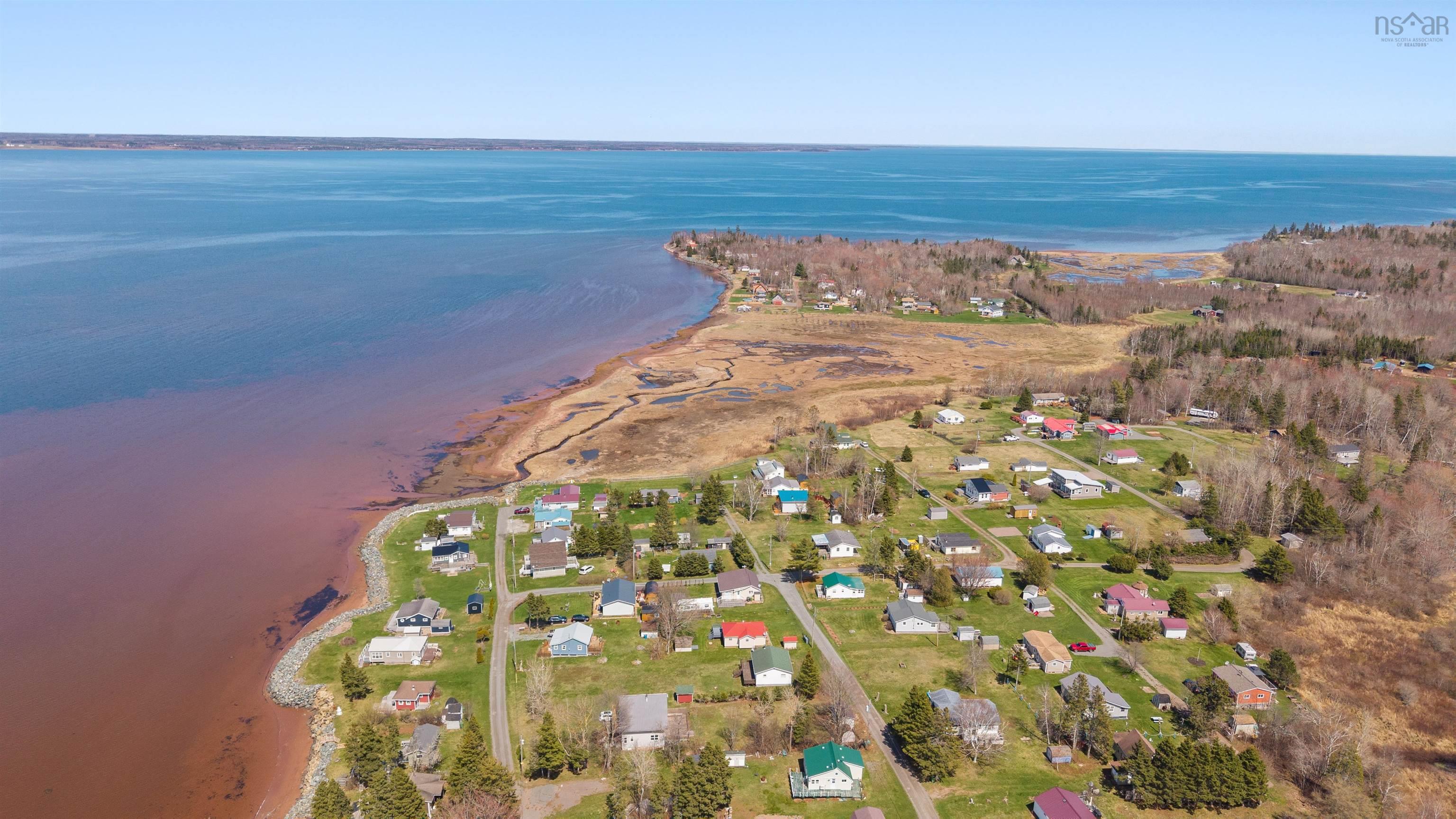 $199,900.00: 14 Windy Drive, Tidnish Bridge