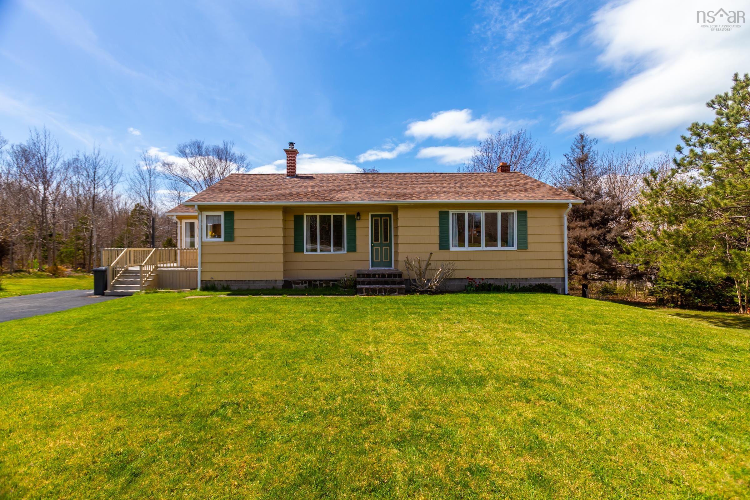 $349,000.00: 4231 Shore Road, Parkers Cove