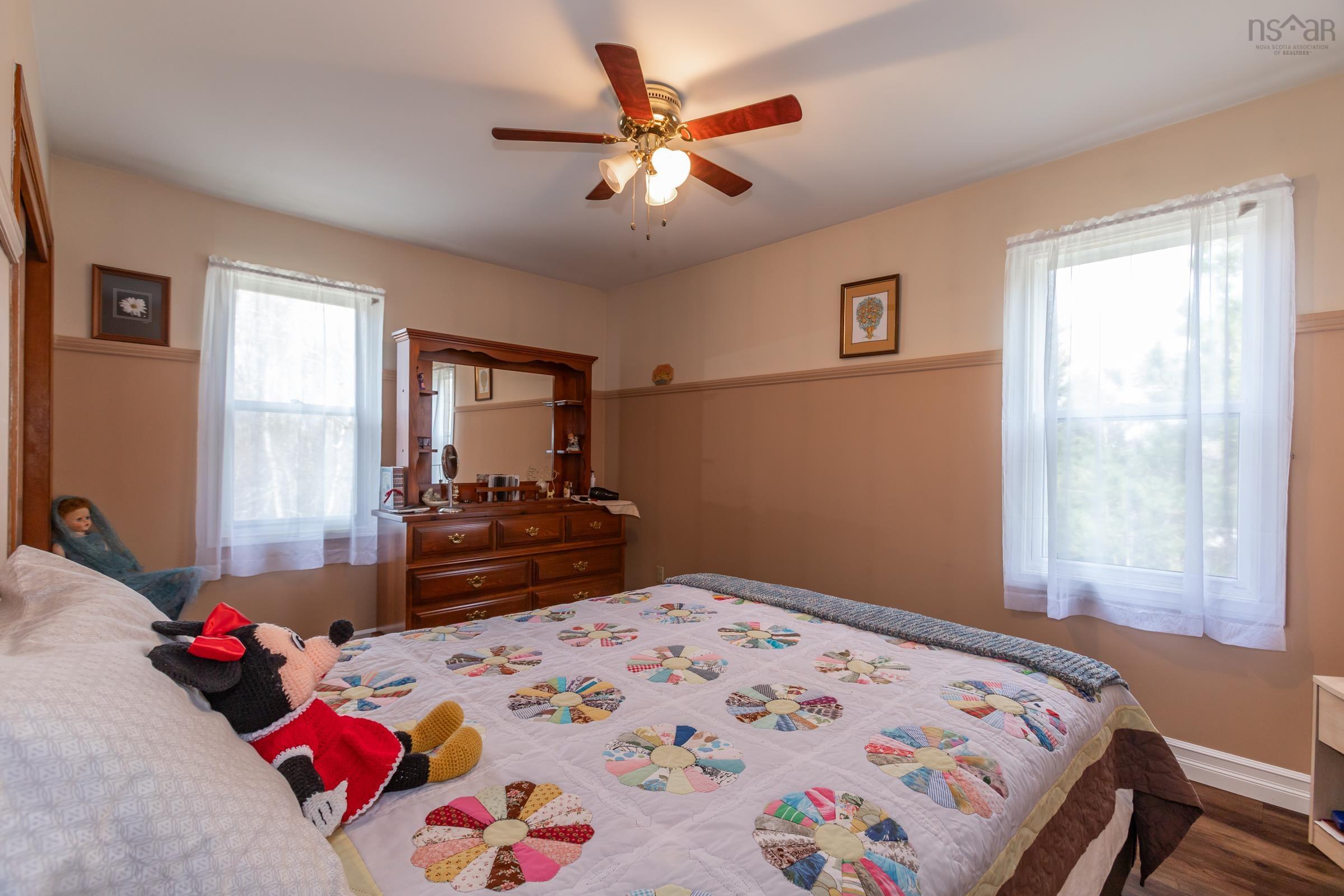 $349,000.00: 4231 Shore Road, Parkers Cove