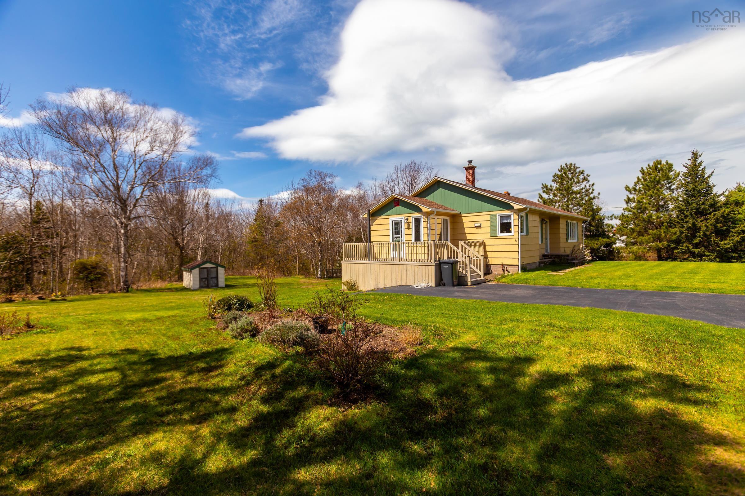 $349,000.00: 4231 Shore Road, Parkers Cove