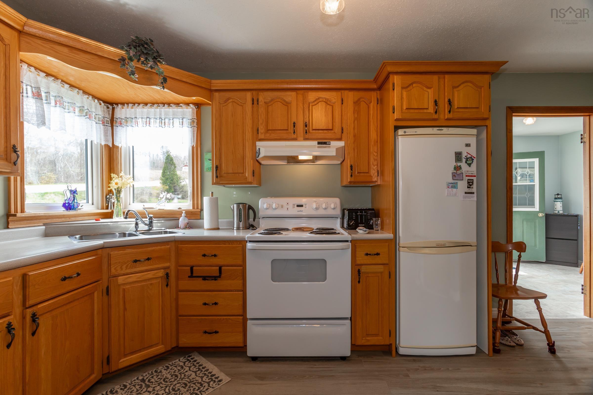 $349,000.00: 4231 Shore Road, Parkers Cove