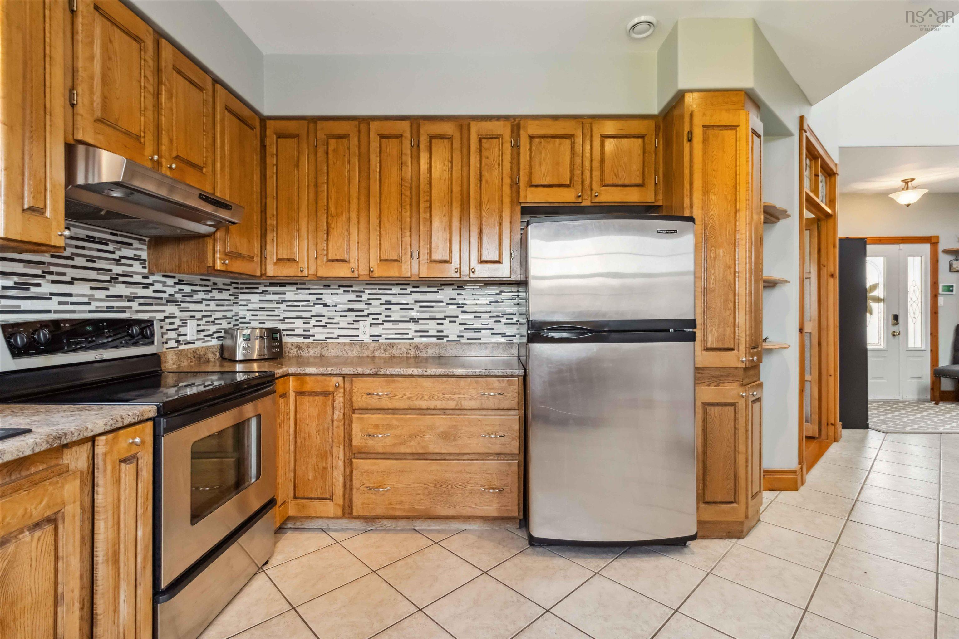 $850,000.00: 250 Beaver Bank Road, Beaver Bank