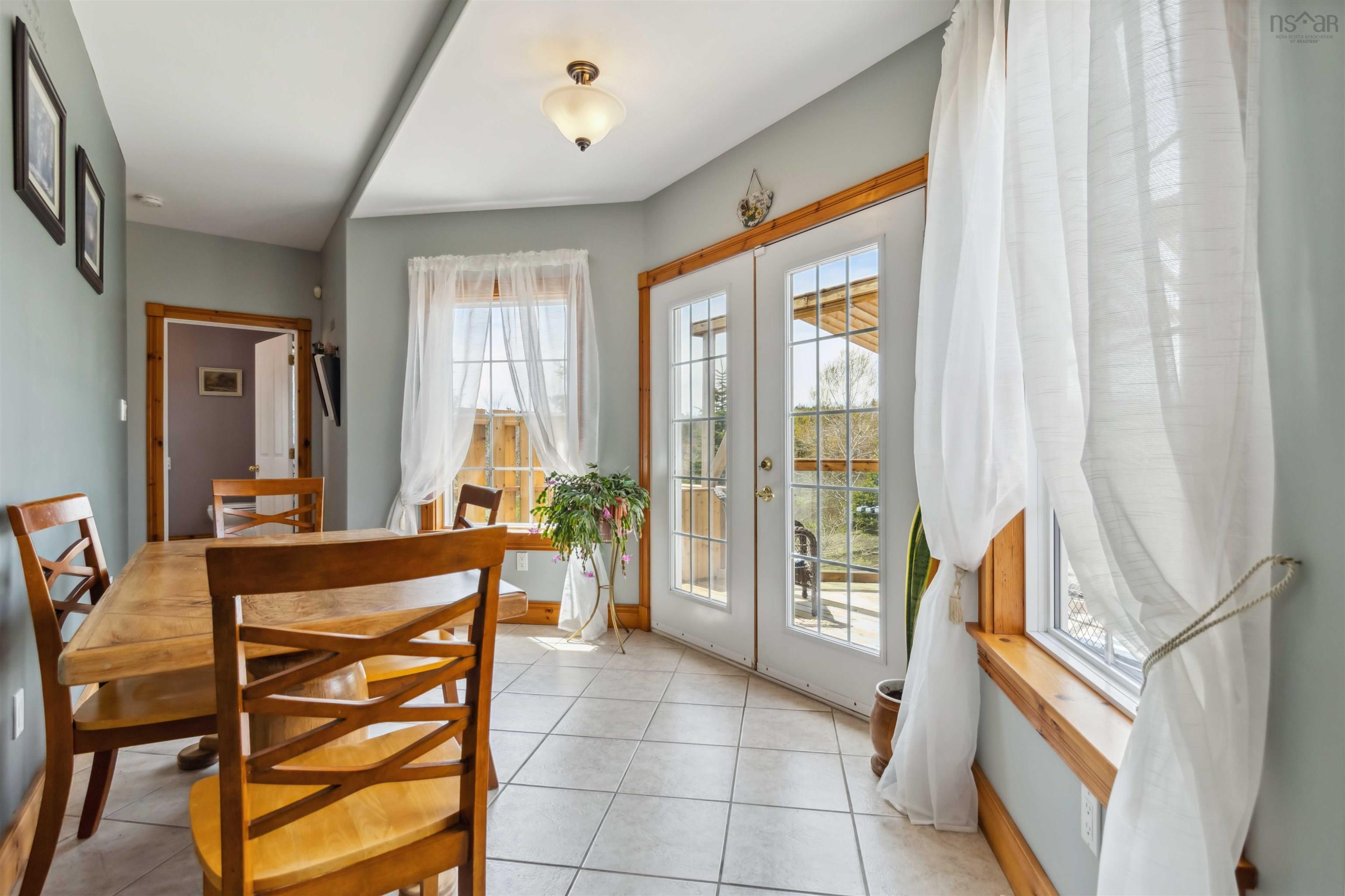 $850,000.00: 250 Beaver Bank Road, Beaver Bank