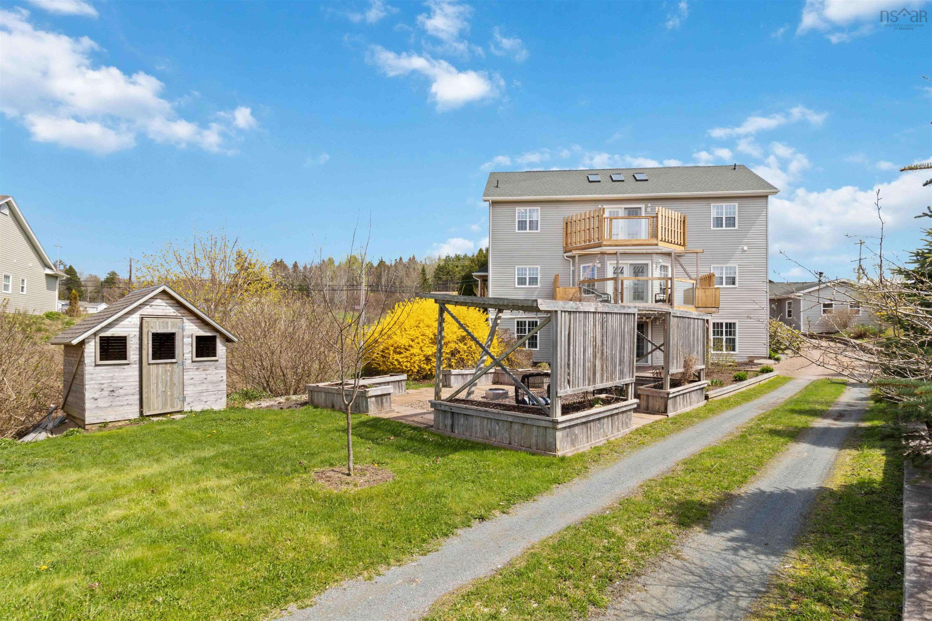 $850,000.00: 250 Beaver Bank Road, Beaver Bank