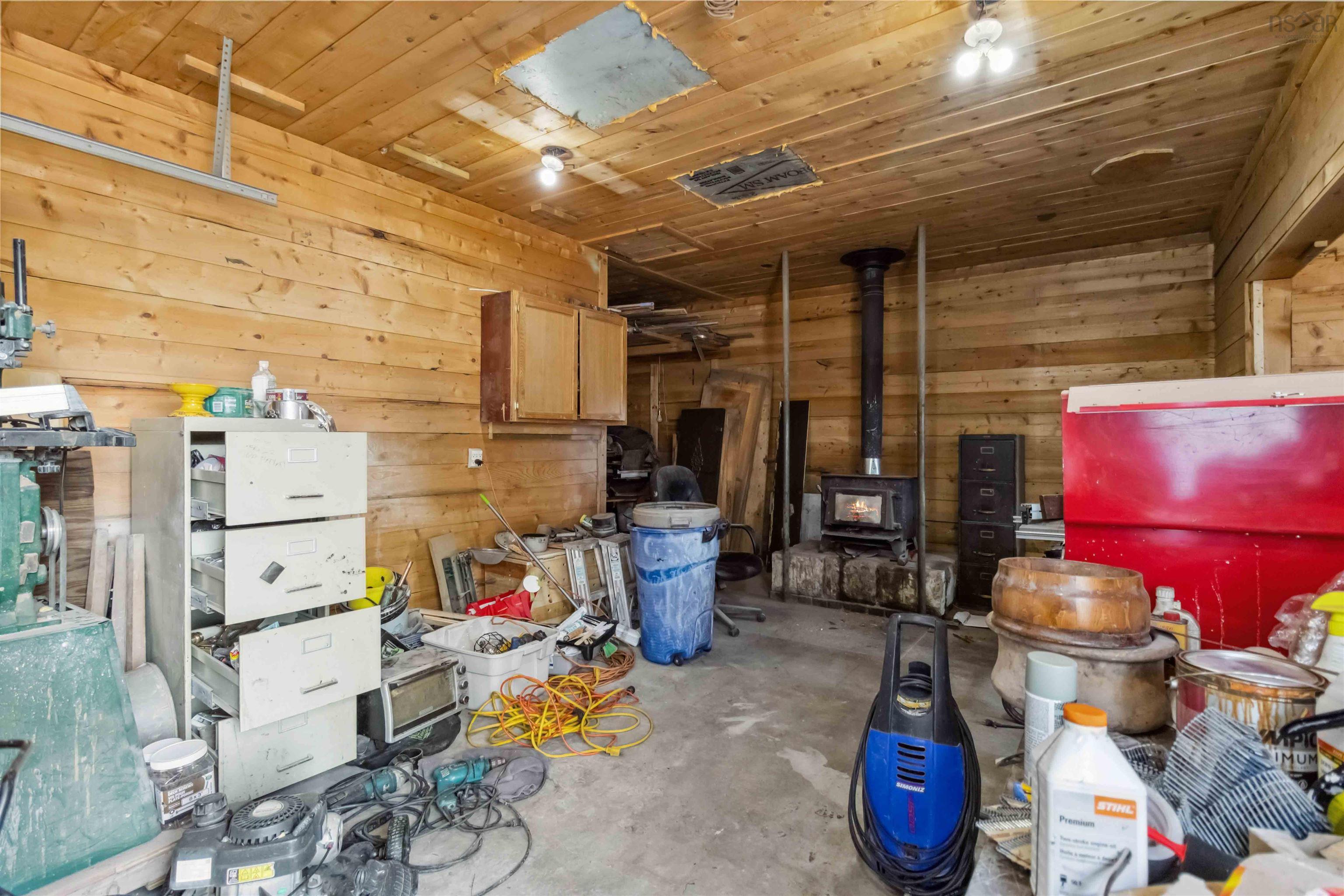 $850,000.00: 250 Beaver Bank Road, Beaver Bank