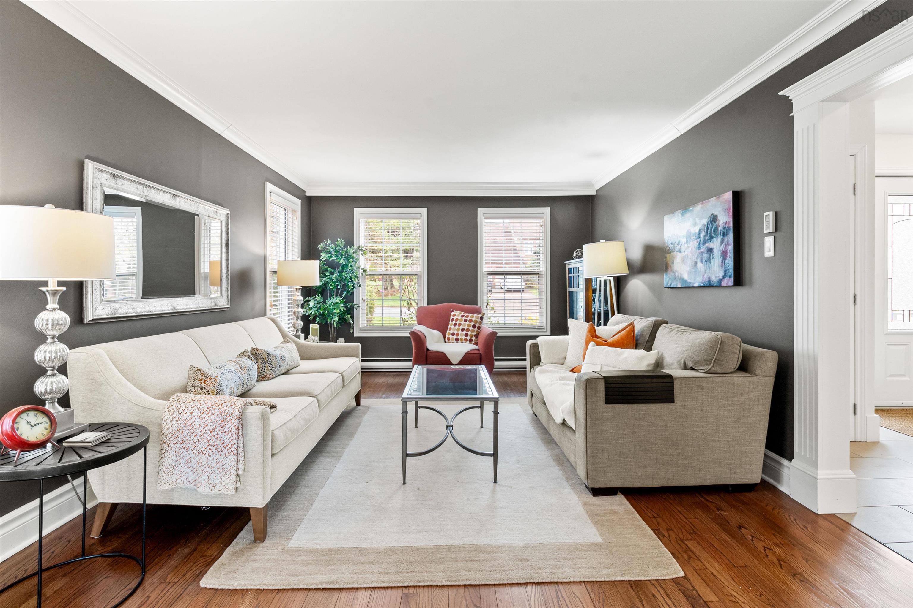 $989,000.00: 103 Snowy Owl Drive, Bedford