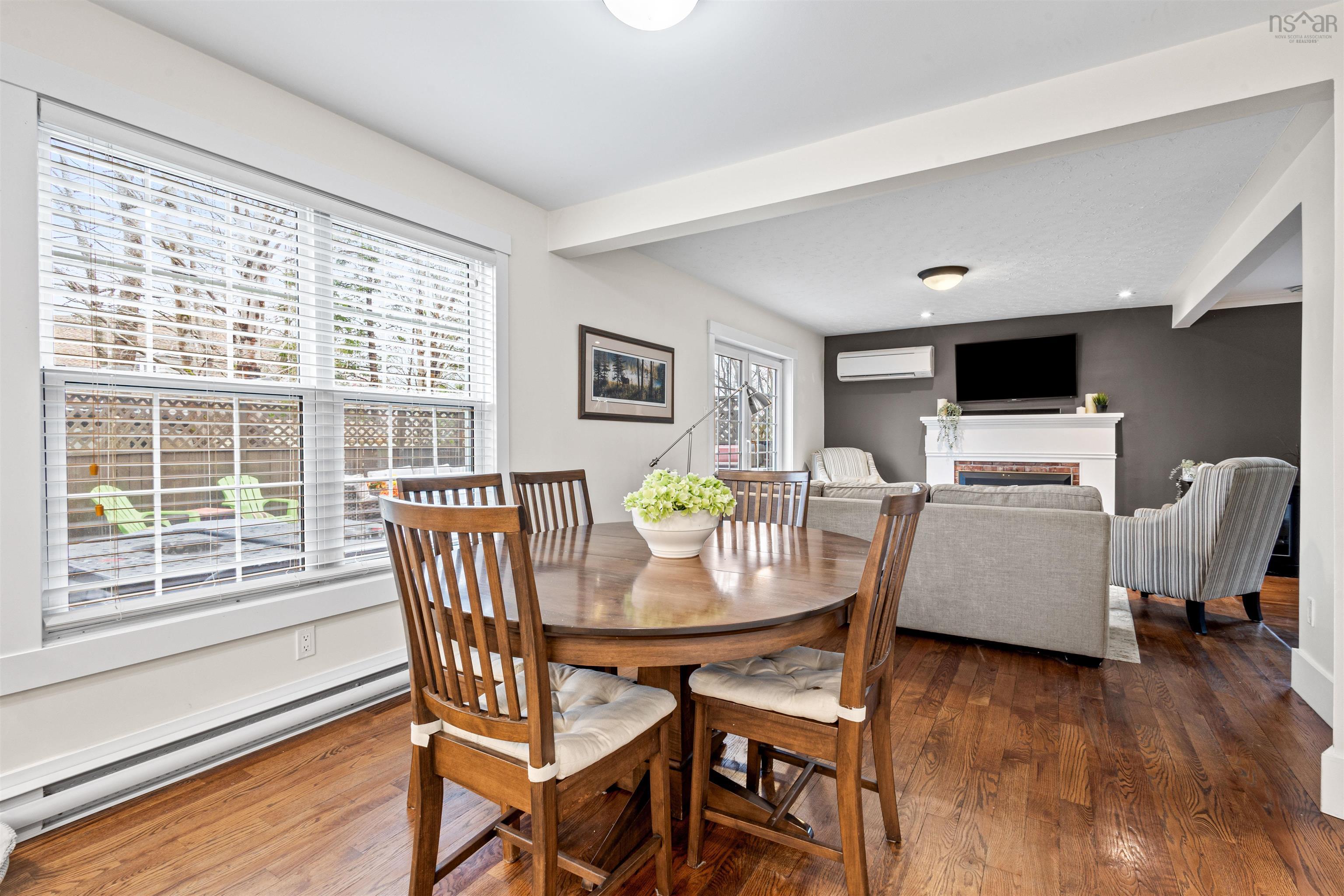 $989,000.00: 103 Snowy Owl Drive, Bedford