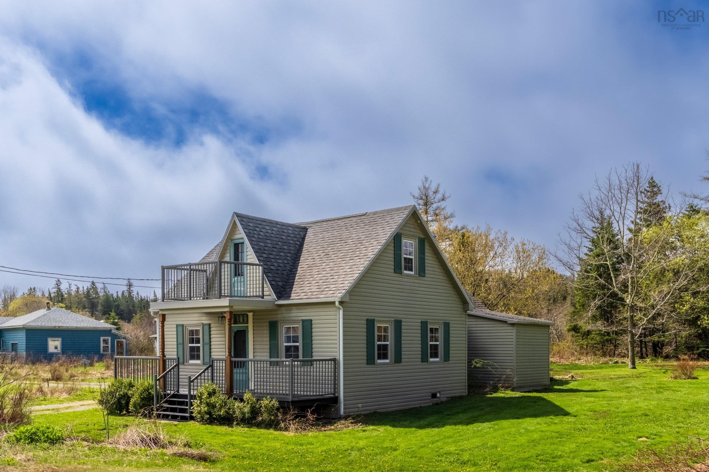 $425,000.00: 39 Petite Riviere Road, Petite Rivière