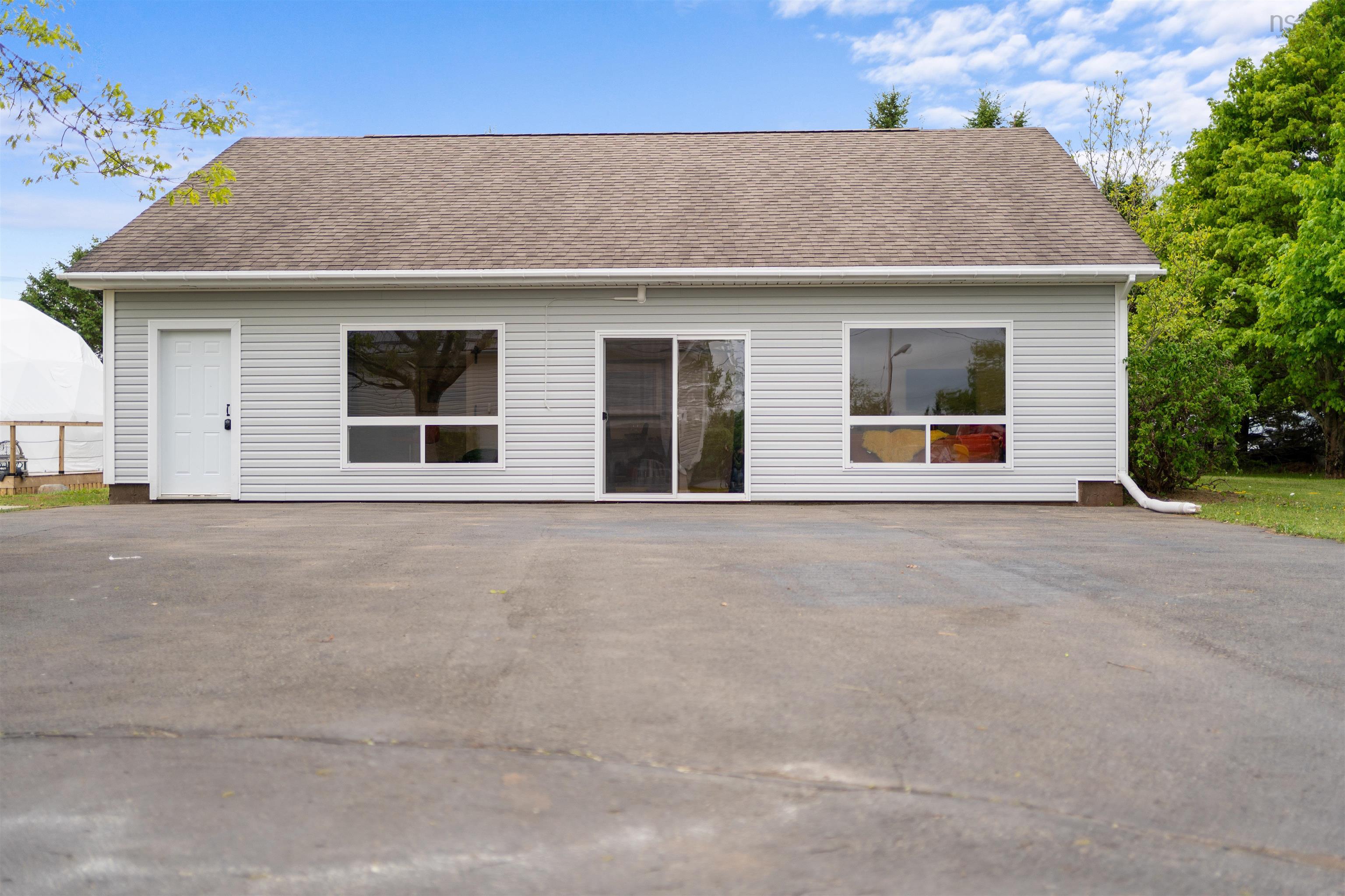 $2,150,000.00: 90 Hillcrest Road, Lower Debert