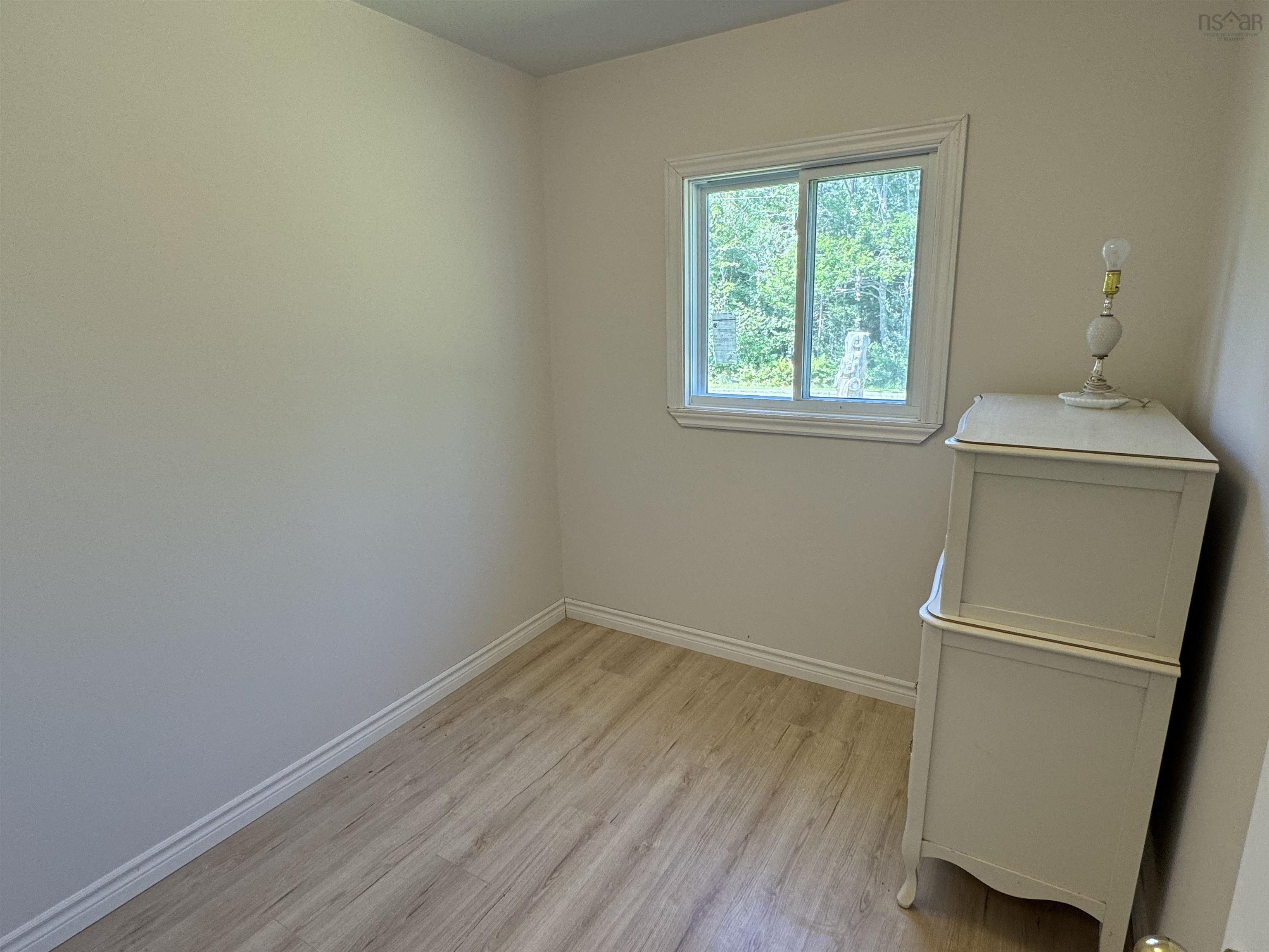 $239,900.00: 16 Woodside Drive, Waterside