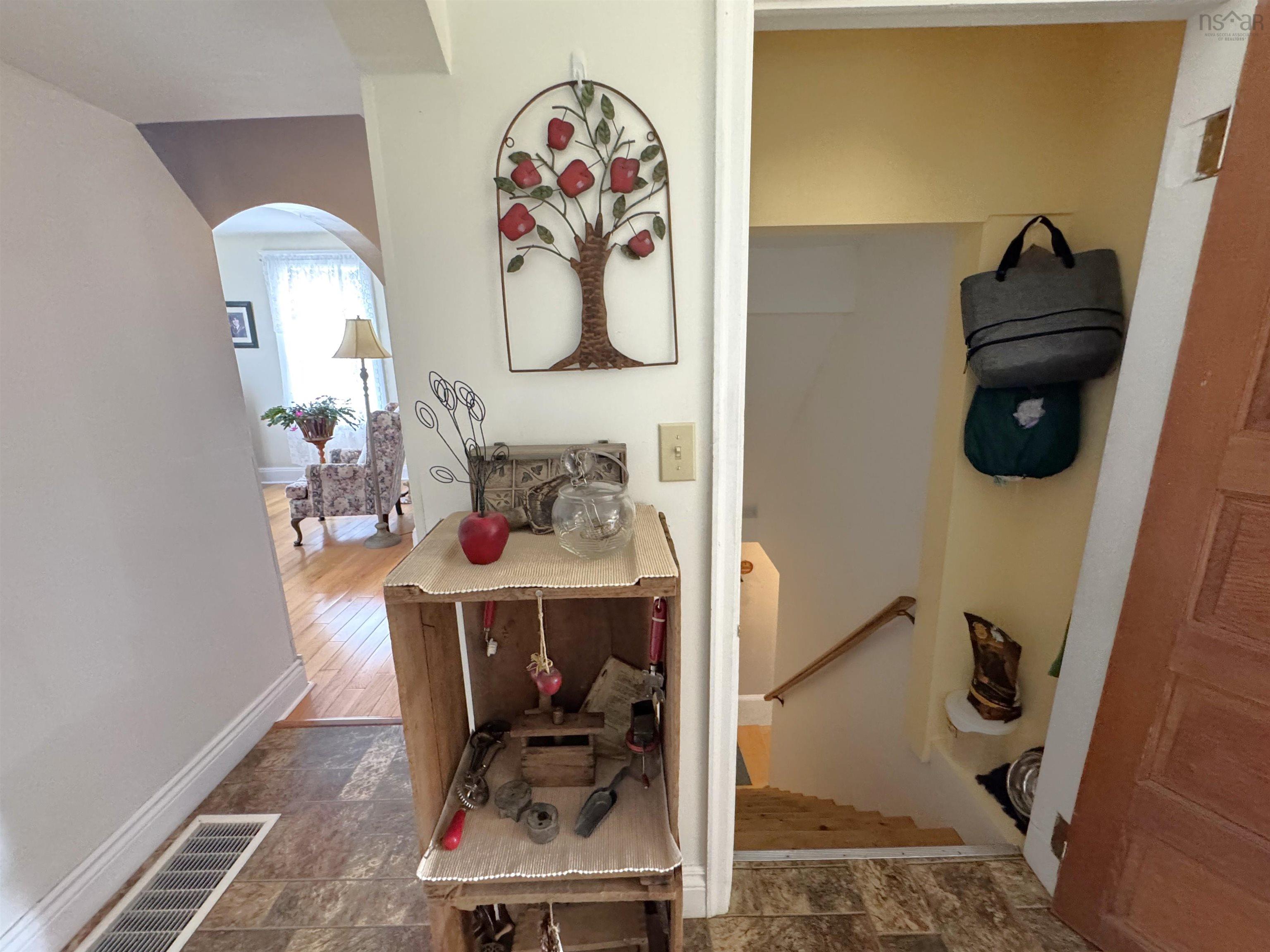 $399,000.00: 445 Willow Avenue, New Glasgow