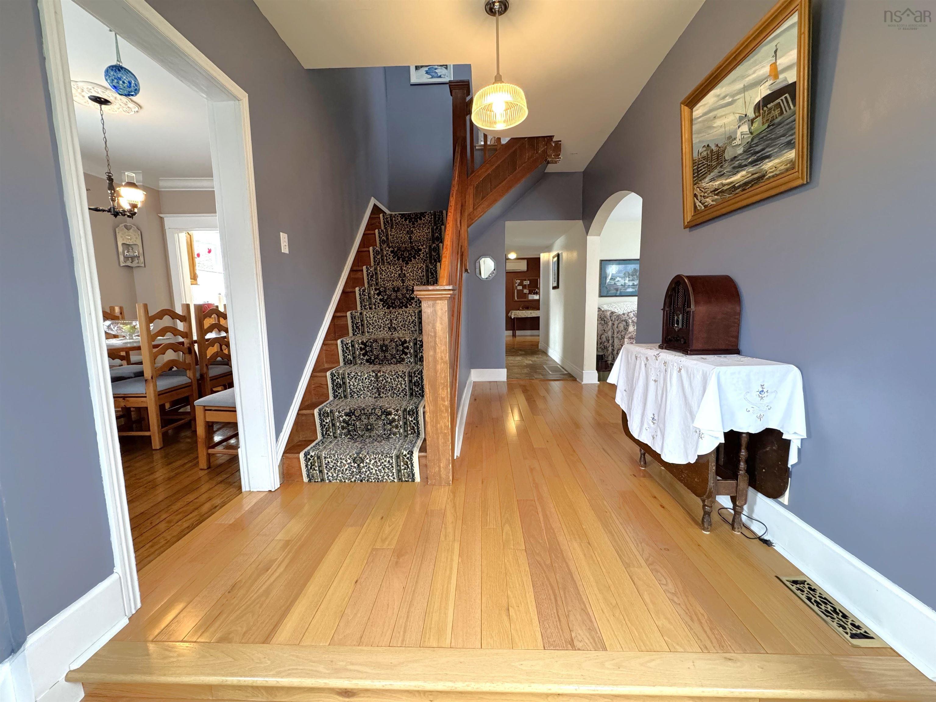 $399,000.00: 445 Willow Avenue, New Glasgow