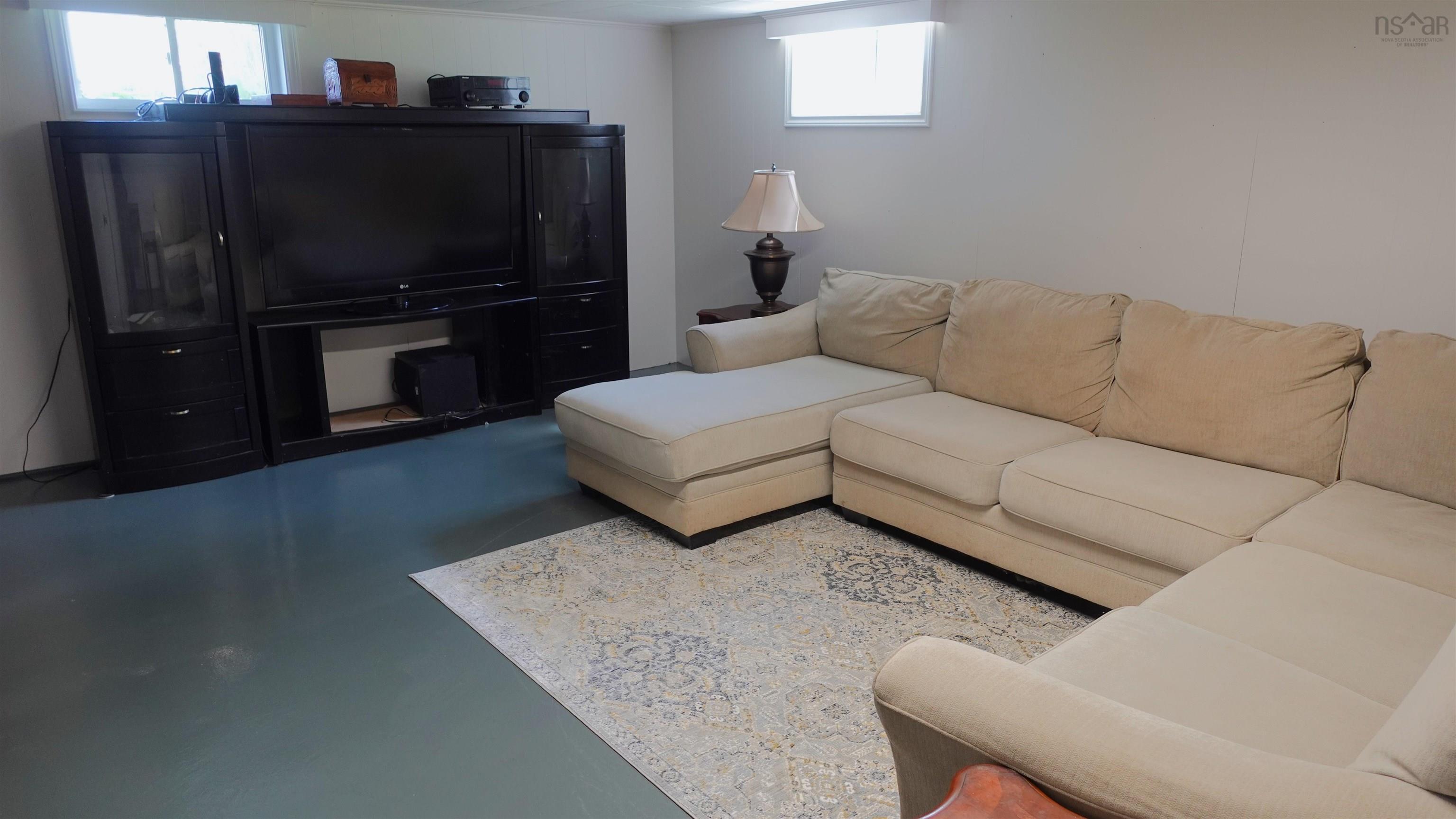 $369,000.00: 47 Hebrides Drive, Westmount