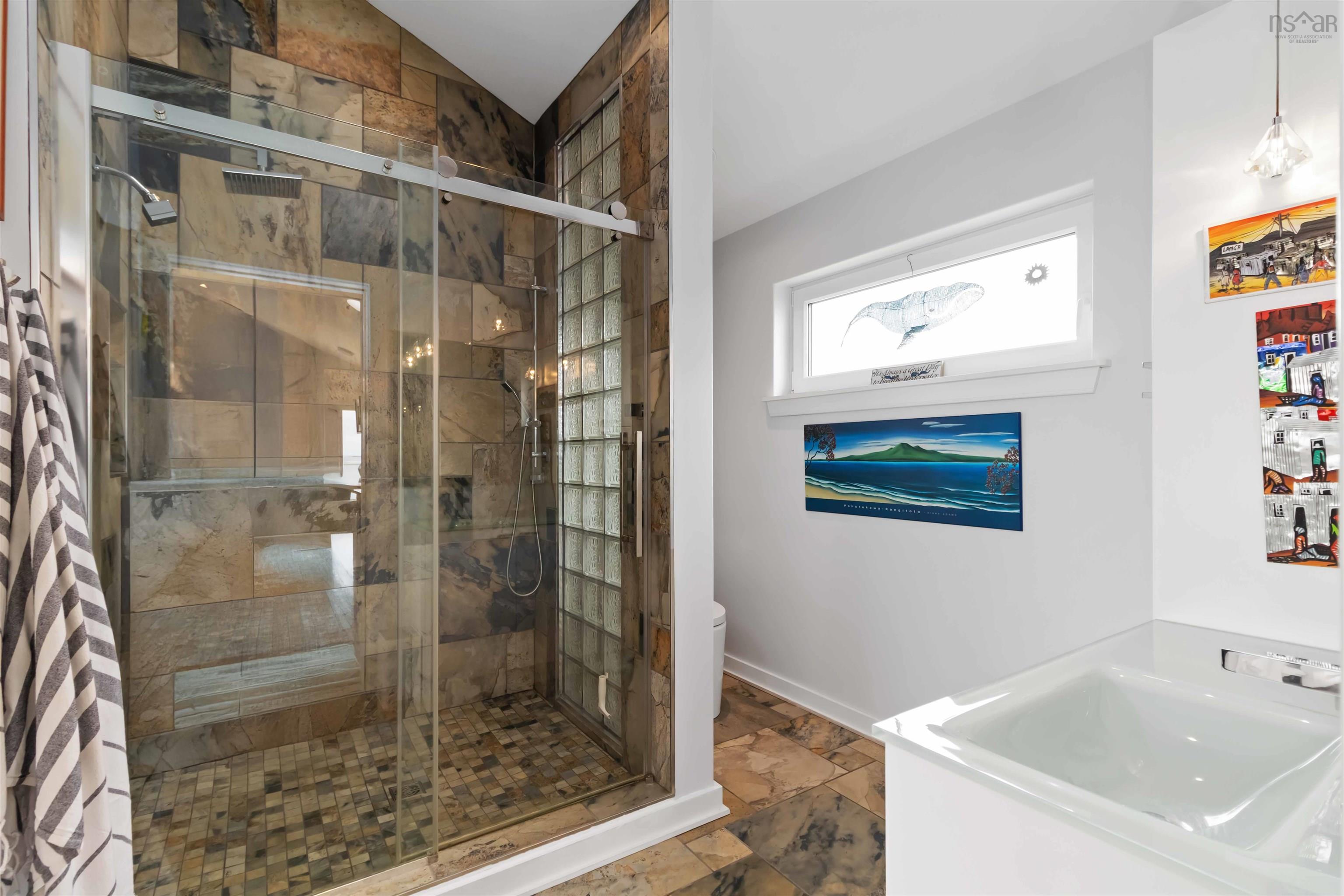 $849,000.00: 39 Bull Point Road, Sambro