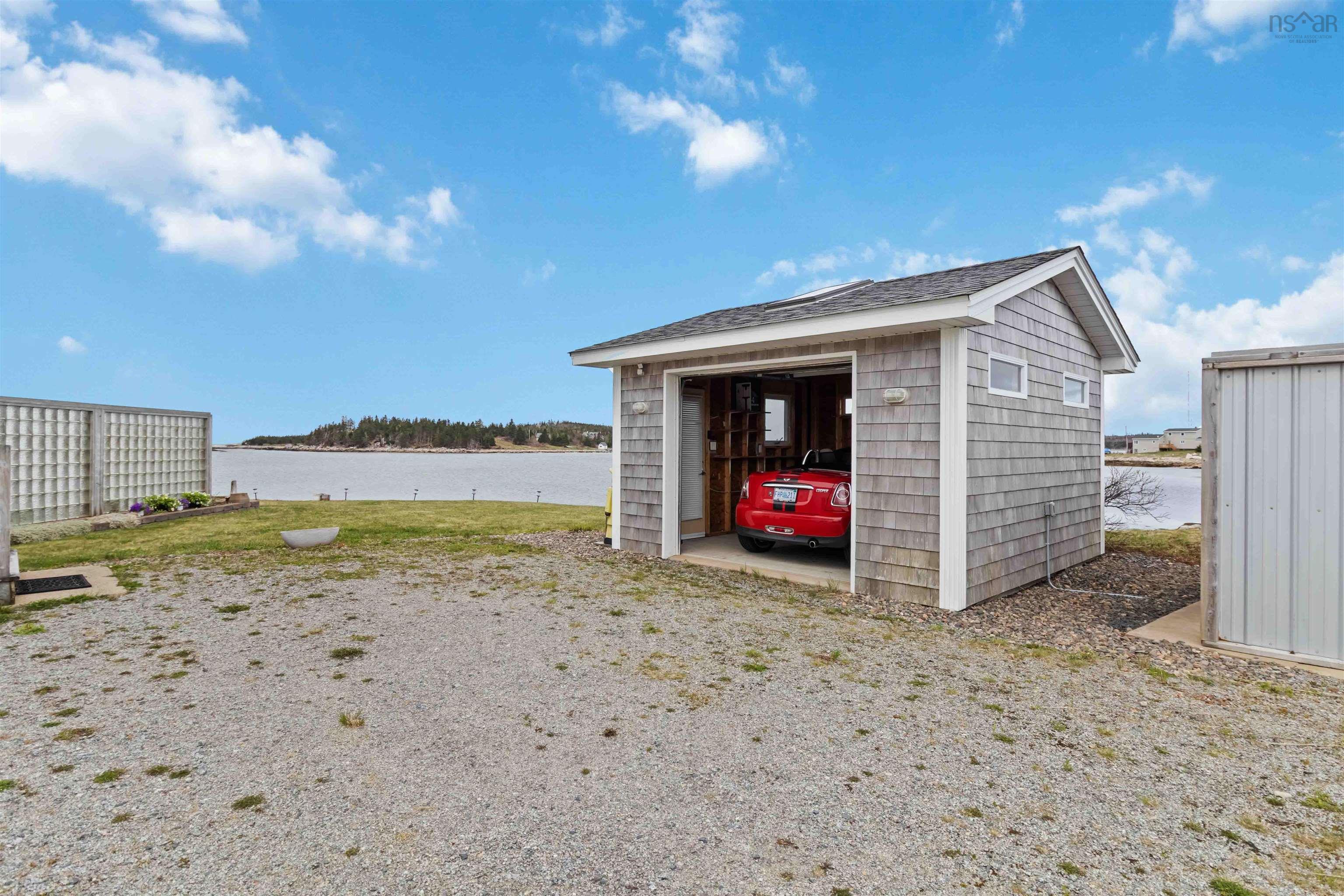 $849,000.00: 39 Bull Point Road, Sambro
