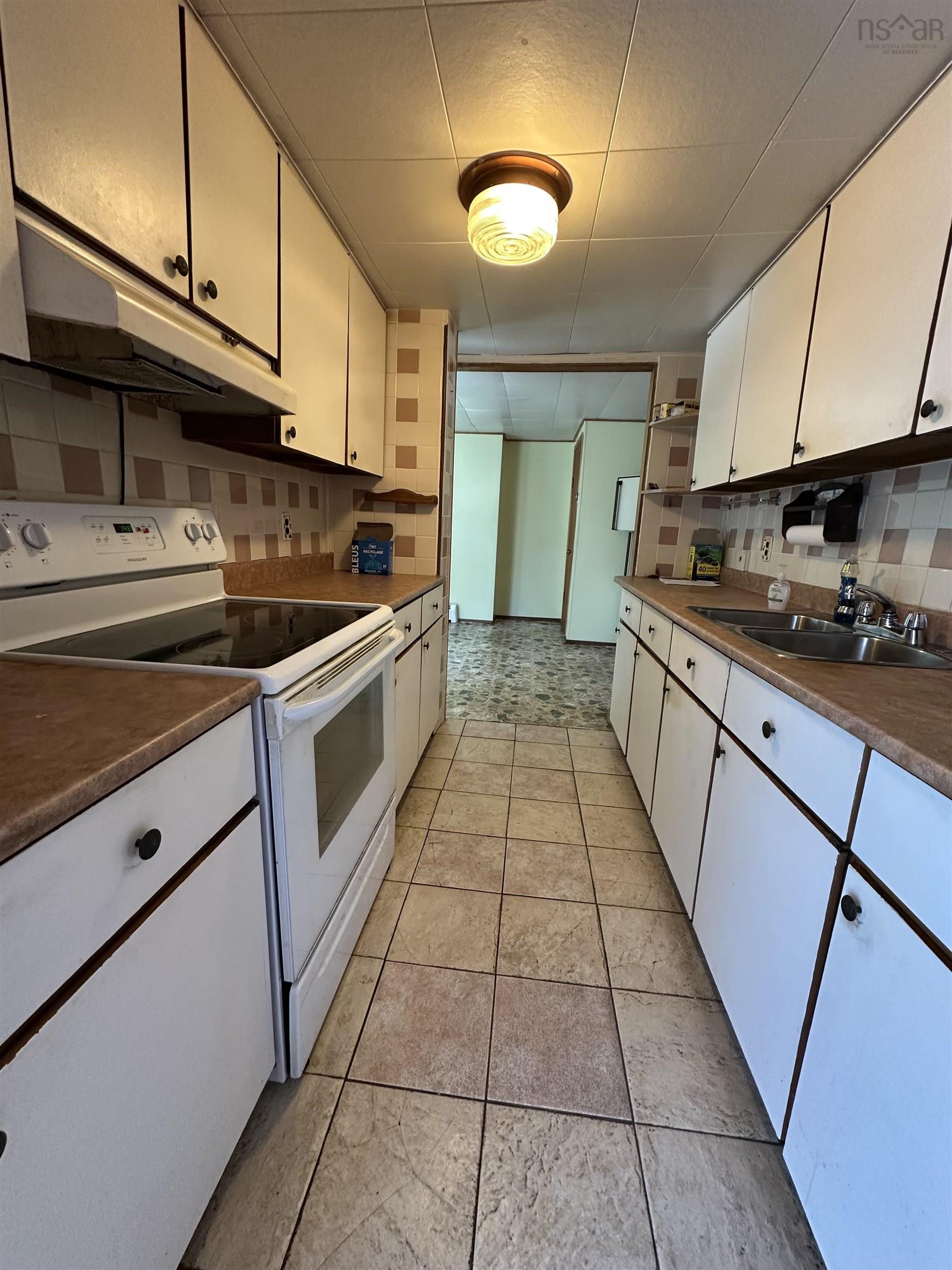 $459,900.00: 111 Rosedale Avenue, Halifax
