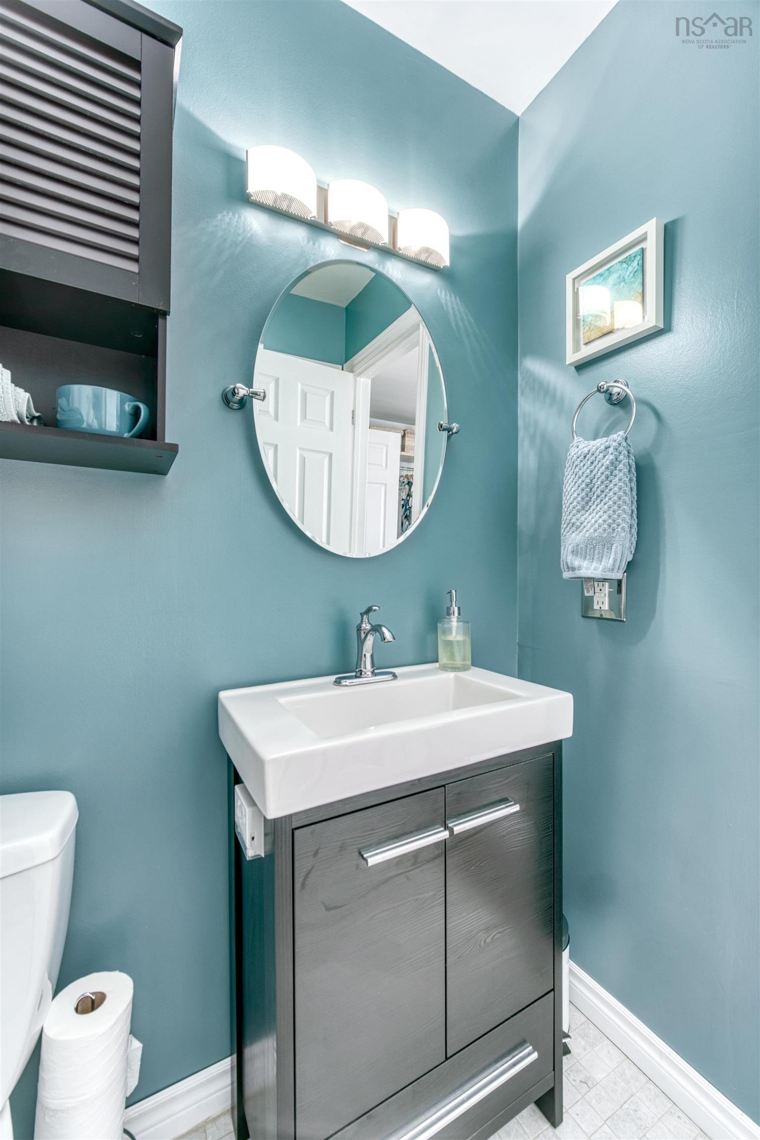 $499,900.00: 31 Regal Road, Dartmouth