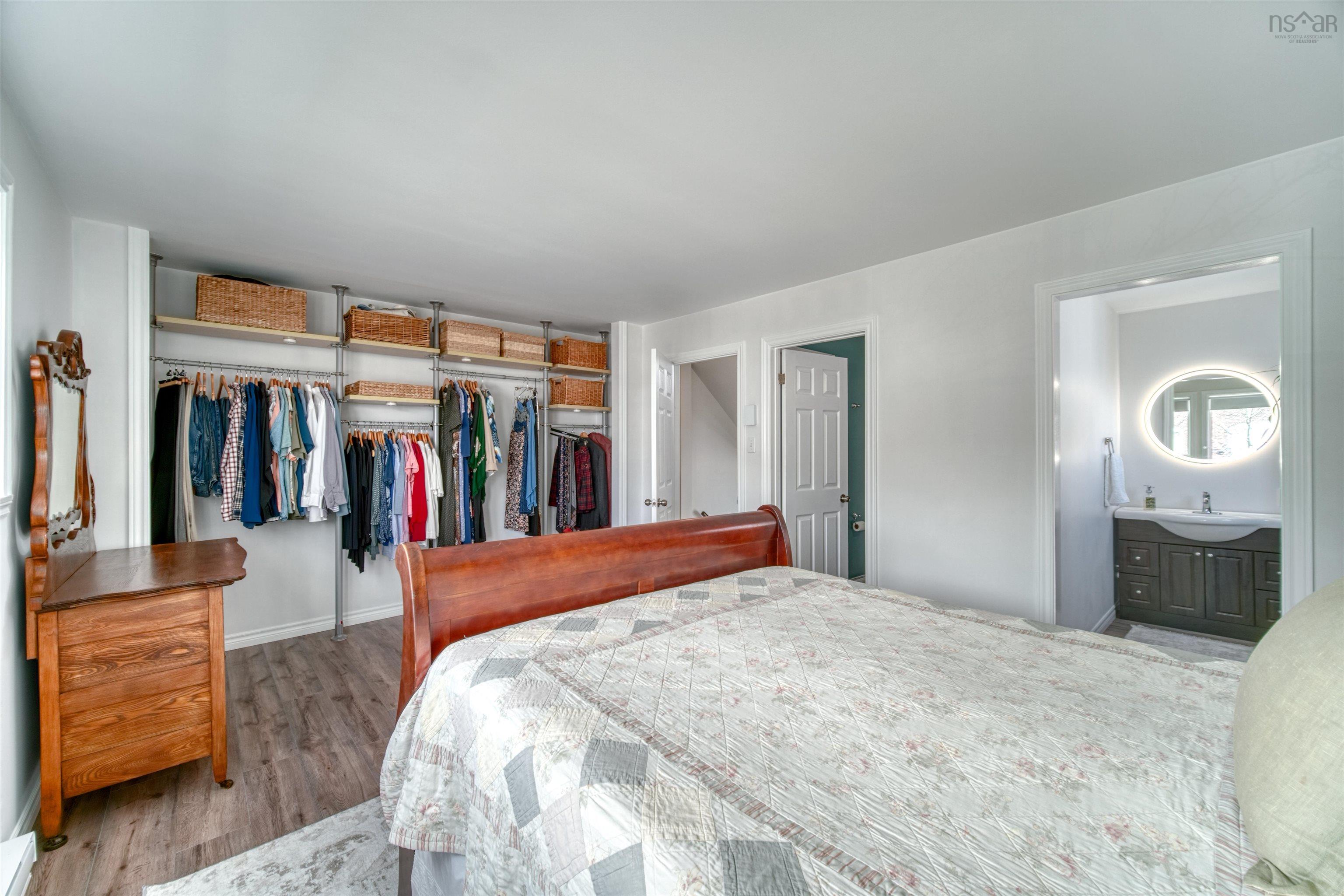 $499,900.00: 31 Regal Road, Dartmouth