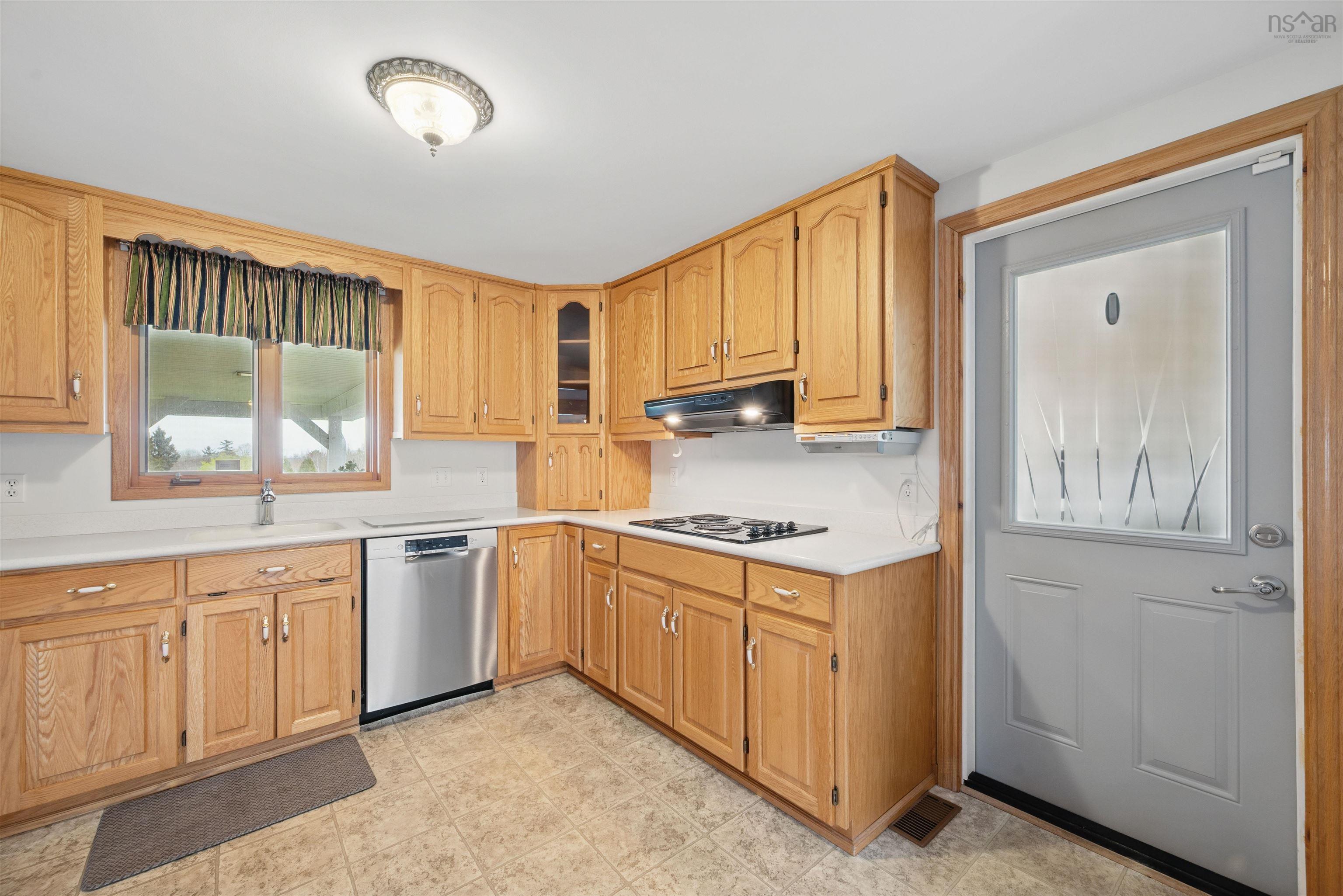 $549,900.00: 3884 Highway 14, Windsor Forks