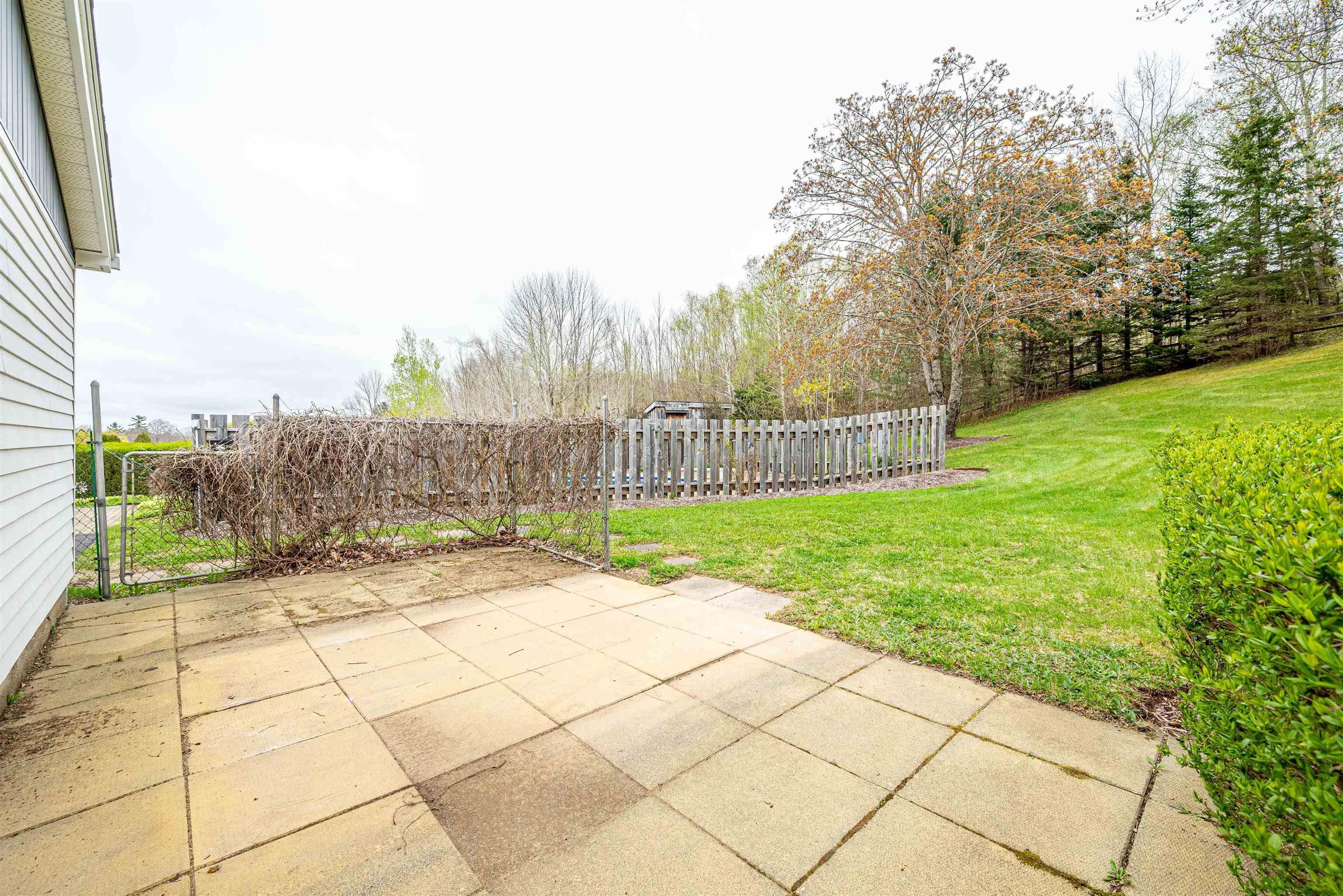 $549,900.00: 3884 Highway 14, Windsor Forks