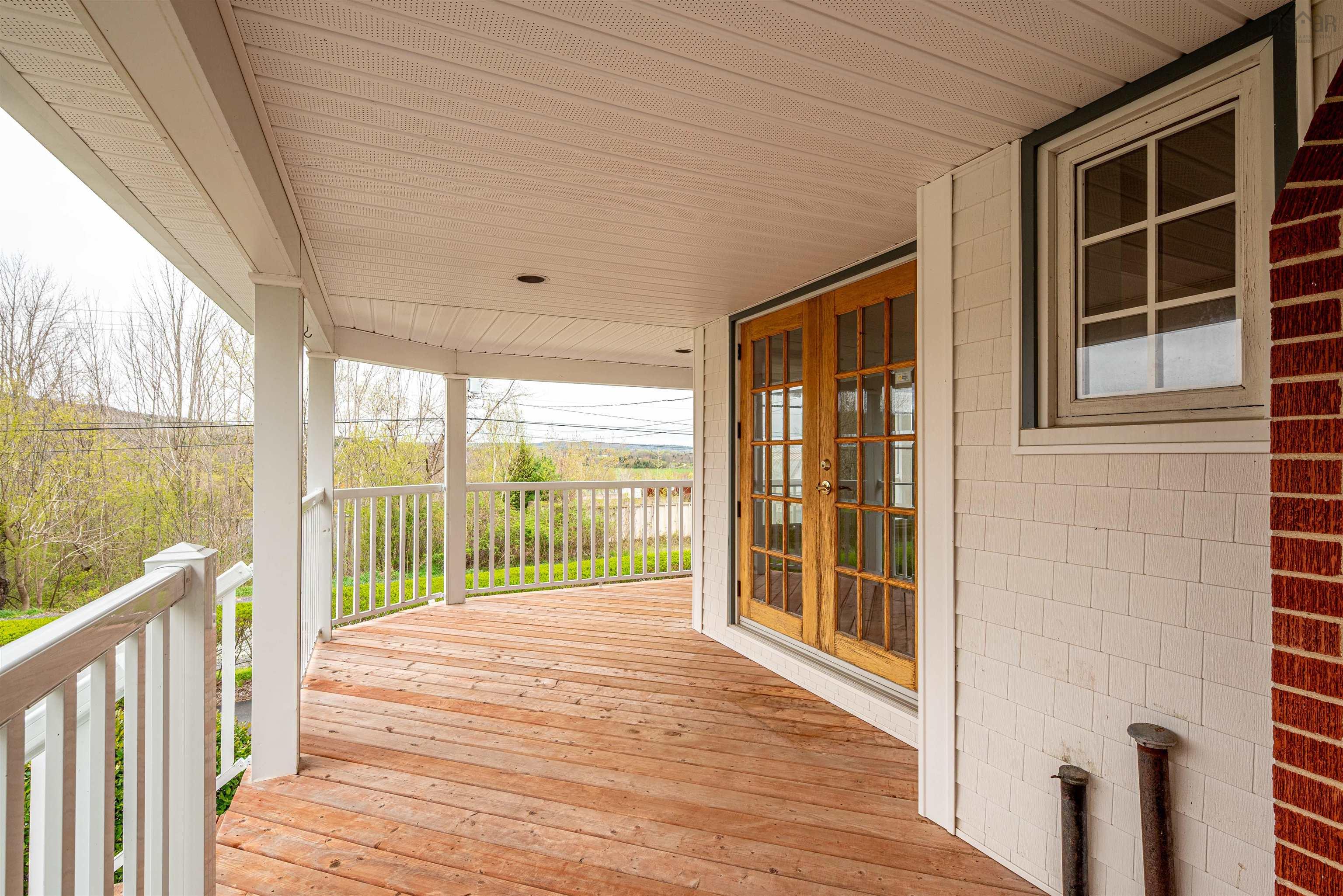 $549,900.00: 3884 Highway 14, Windsor Forks
