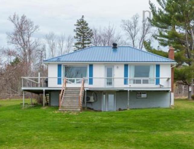 $449,900.00: 19 Barrachois Lane, Sand Point
